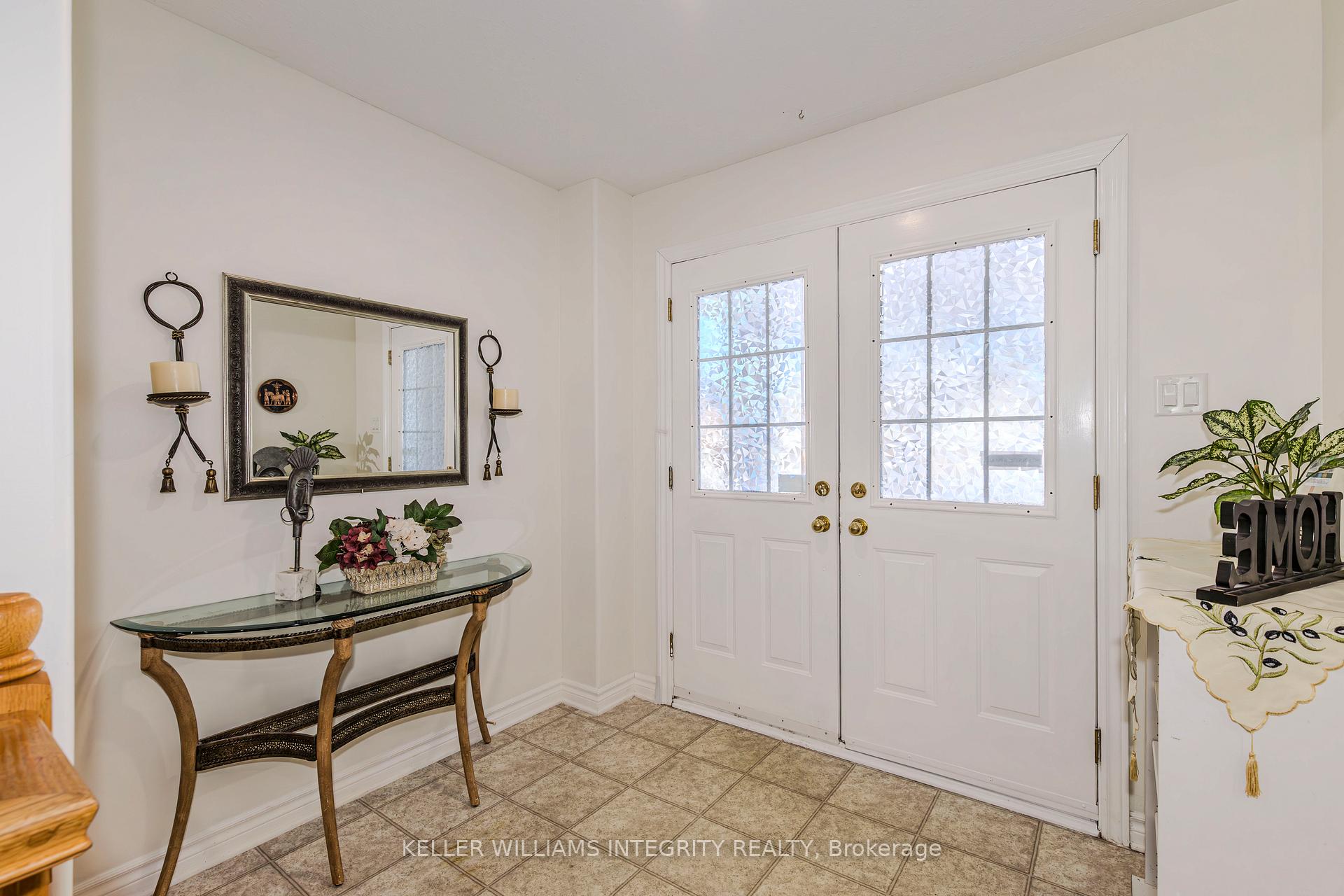 Photo 3 of 203 Flamborough Way, Ottawa, Kanata - Morgan's Grant/South March — HOMEH