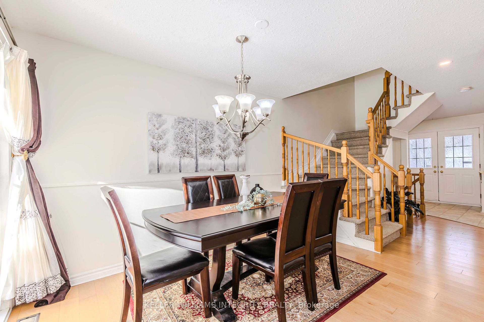 Photo 9 of 203 Flamborough Way, Ottawa, Kanata - Morgan's Grant/South March — HOMEH