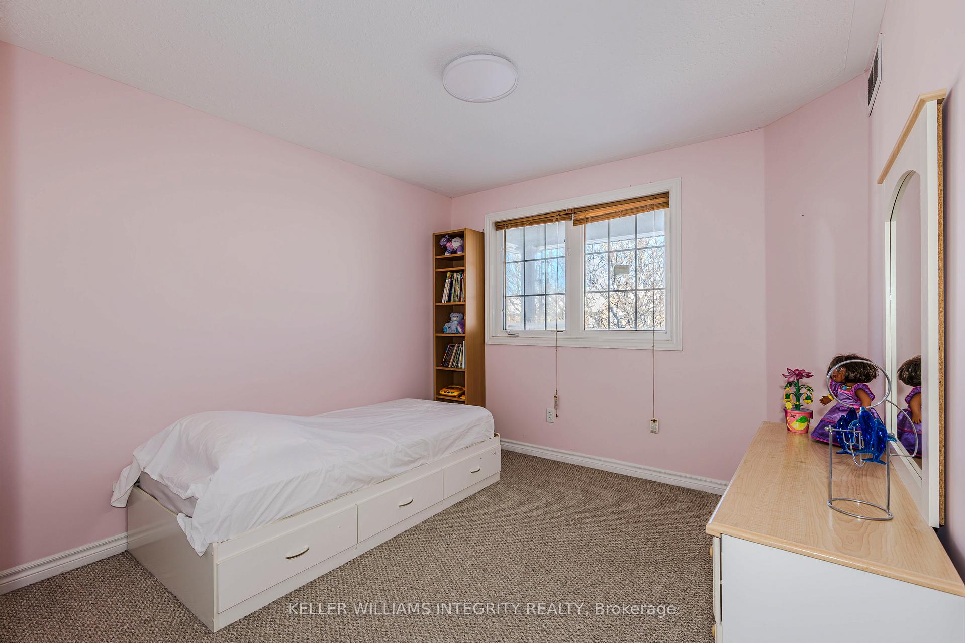 Photo 23 of 203 Flamborough Way, Ottawa, Kanata - Morgan's Grant/South March — HOMEH