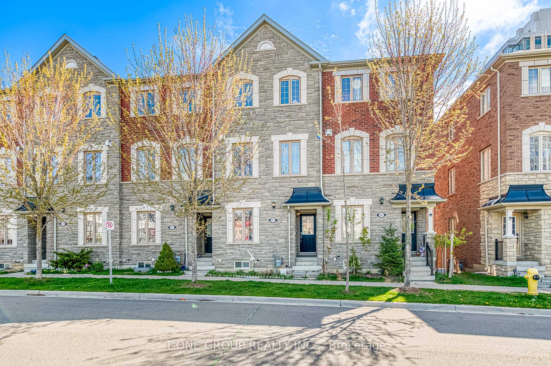 Photo 1 of 105 Battista Perri Drive, Markham, Wismer — HOMEH