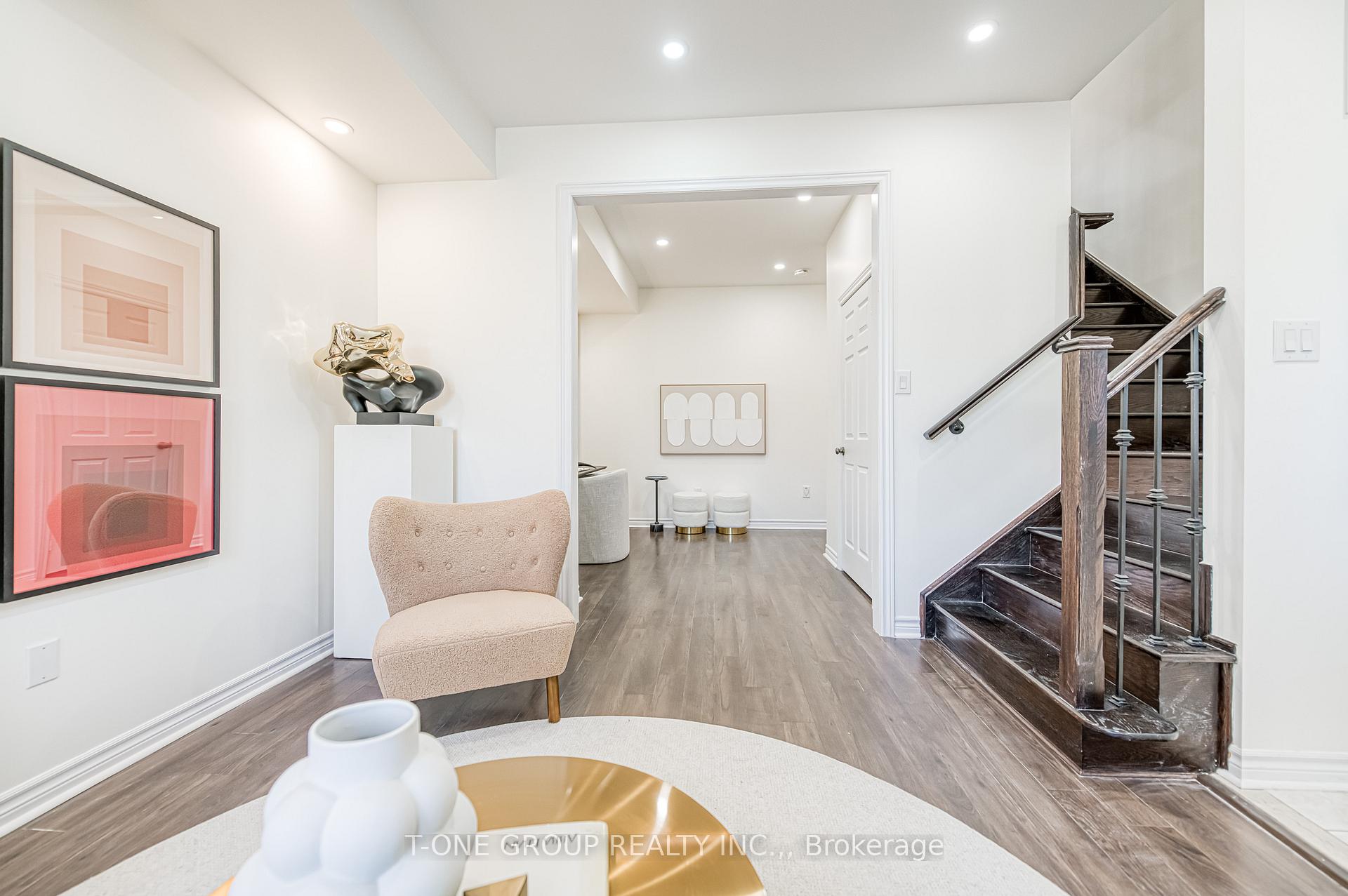 Photo 8 of 105 Battista Perri Drive, Markham, Wismer — HOMEH
