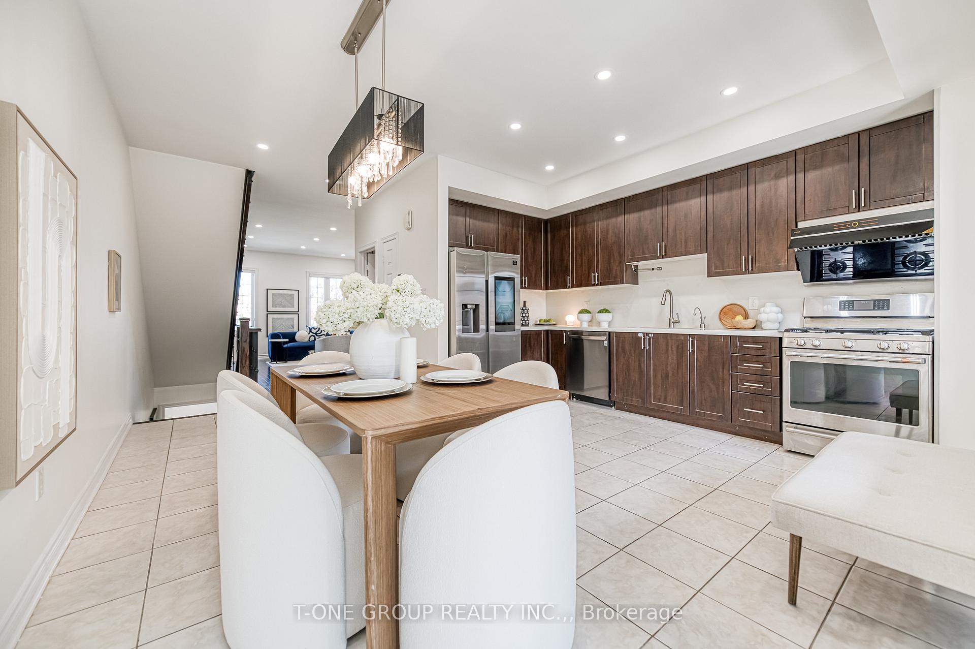 Photo 17 of 105 Battista Perri Drive, Markham, Wismer — HOMEH