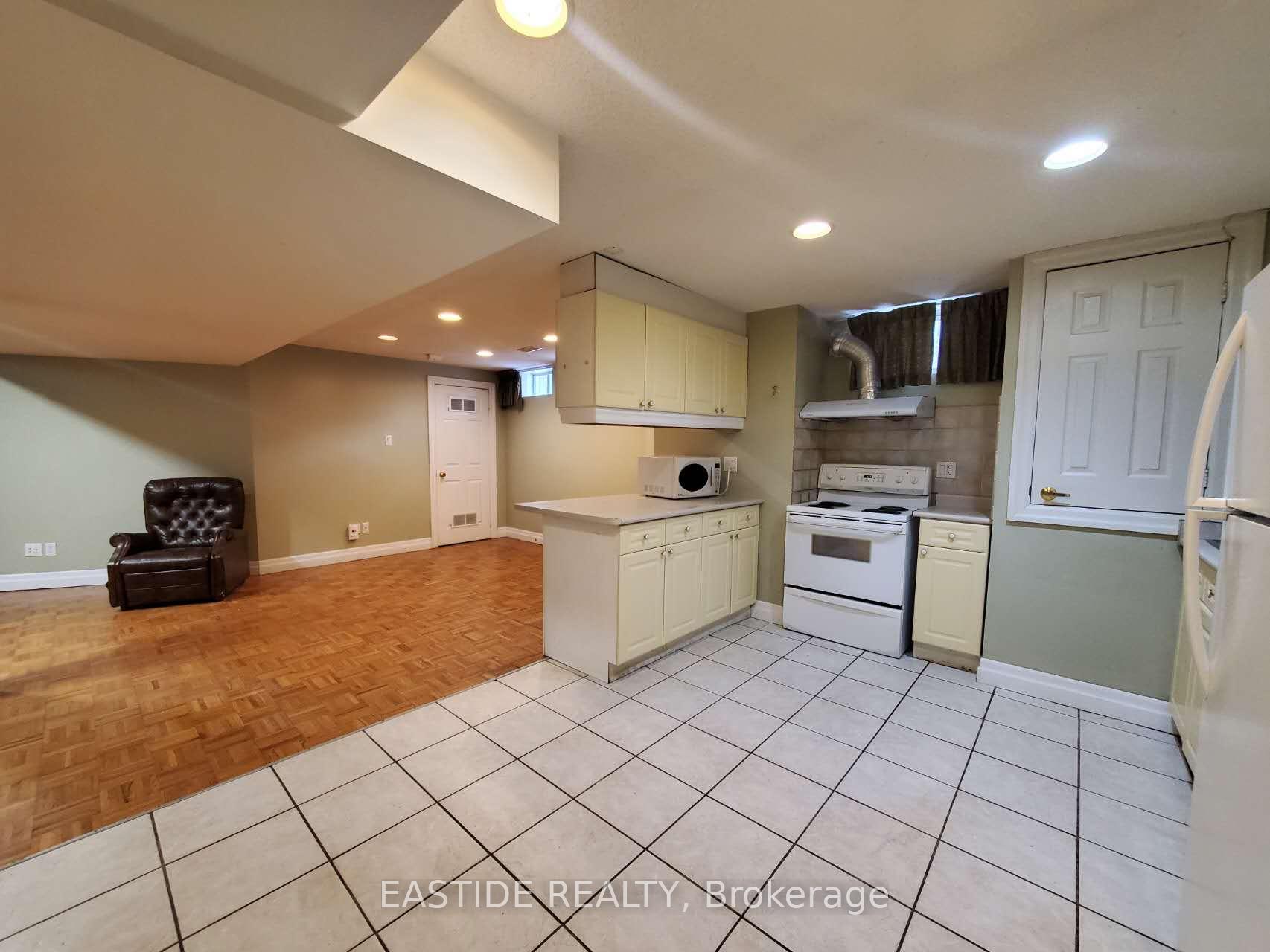 Photo 5 of Unit Basemt, 62 Bradgate Drive, Markham, Thornlea — HOMEH