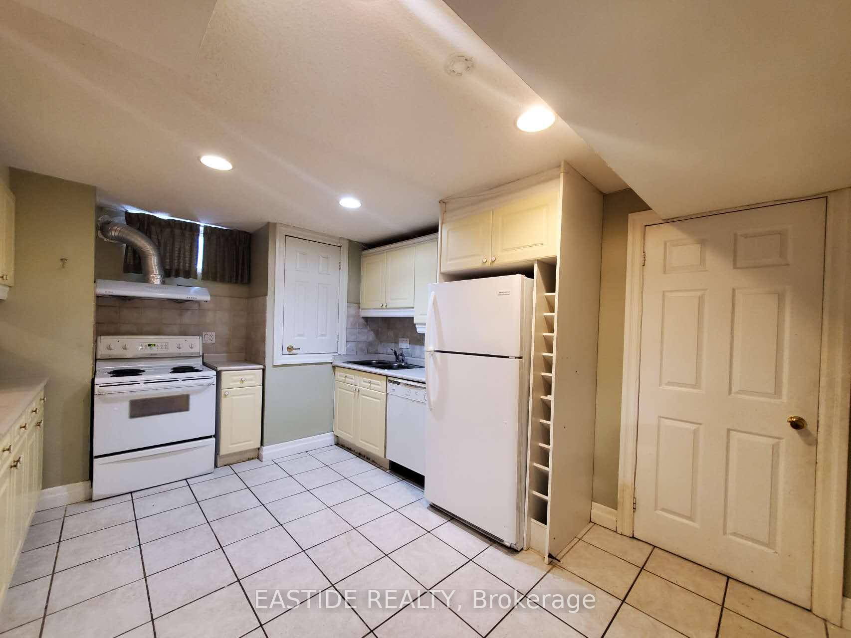 Photo 9 of Unit Basemt, 62 Bradgate Drive, Markham, Thornlea — HOMEH