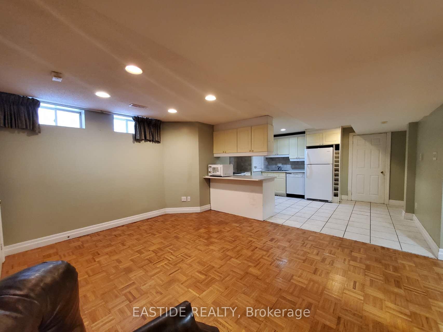 Photo 12 of Unit Basemt, 62 Bradgate Drive, Markham, Thornlea — HOMEH