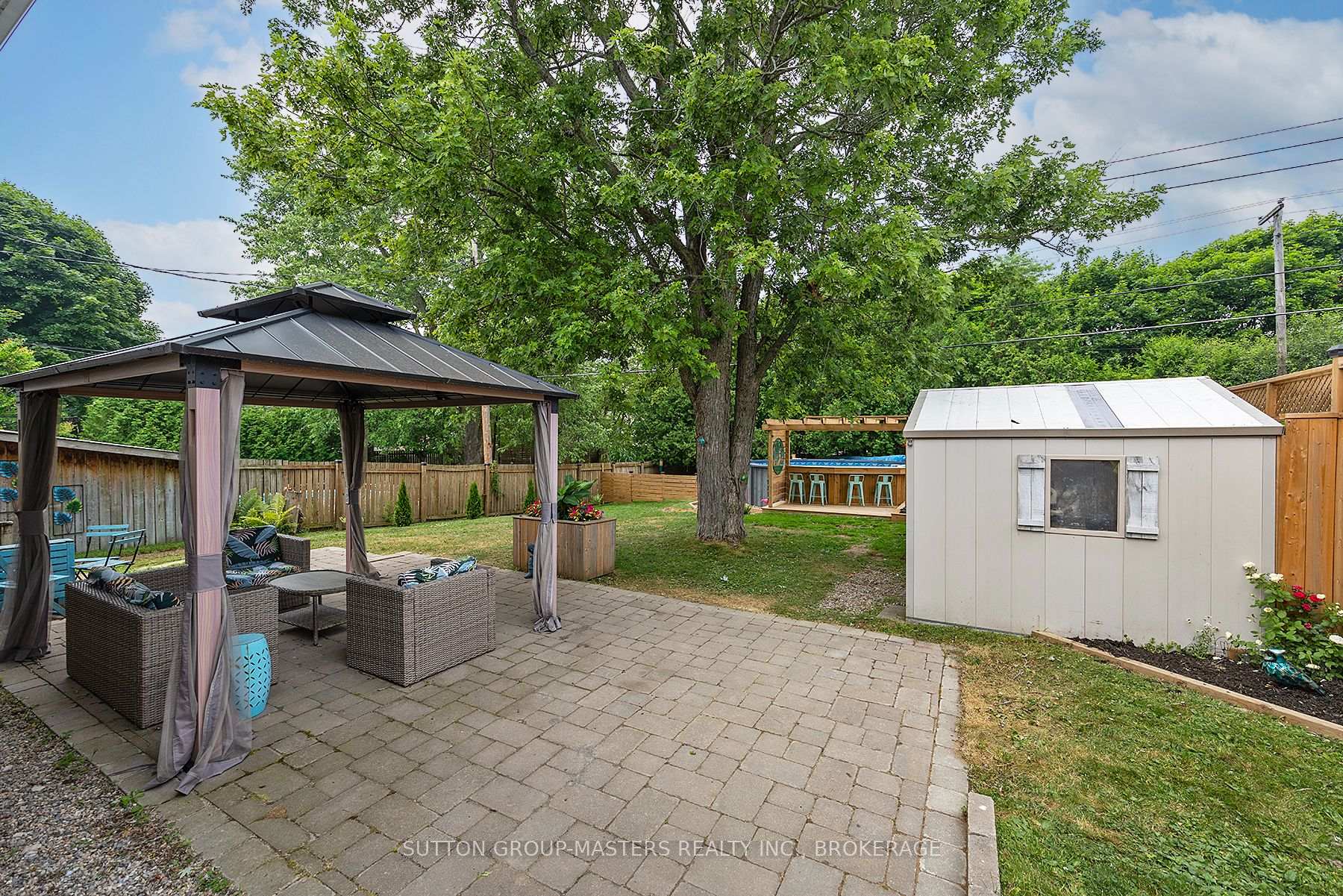 Photo 35 of 76 Smithfield Crescent, Kingston, West of Sir John A. Blvd — HOMEH