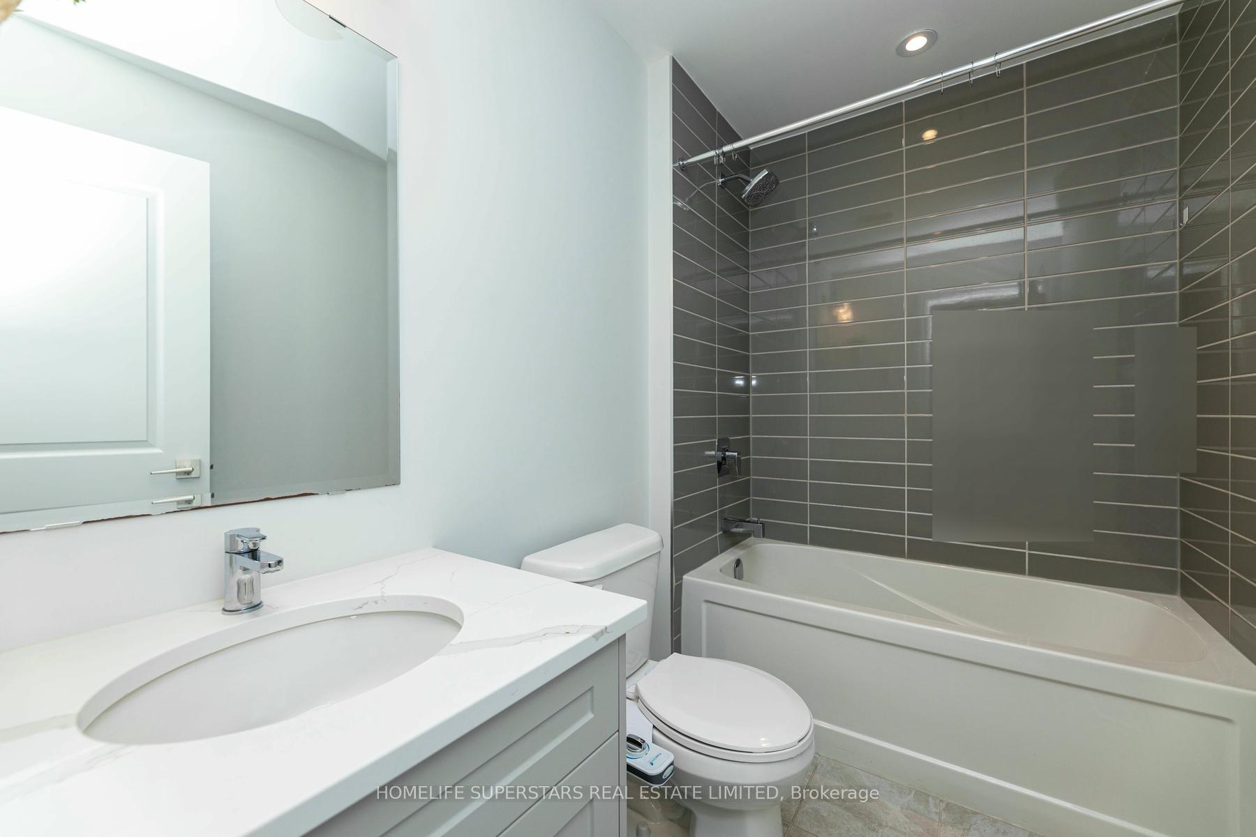 Photo 25 of 540 Doonwoods Crescent, Kitchener — HOMEH