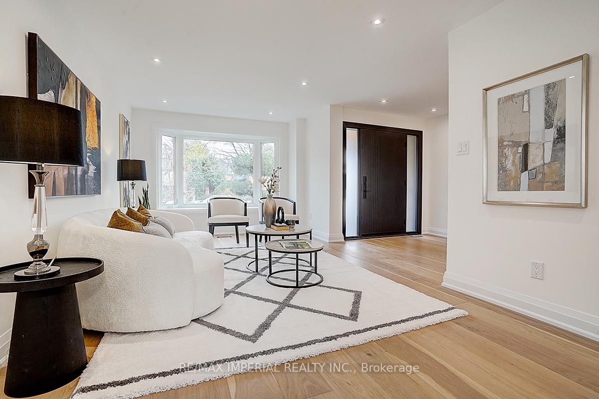 Photo 7 of 23 Hagerman Boulevard, Markham, Unionville — HOMEH