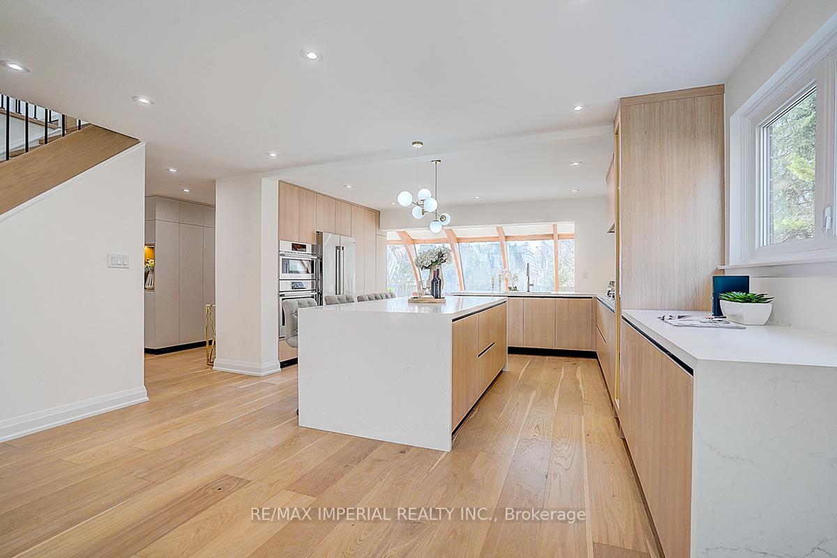 Photo 9 of 23 Hagerman Boulevard, Markham, Unionville — HOMEH