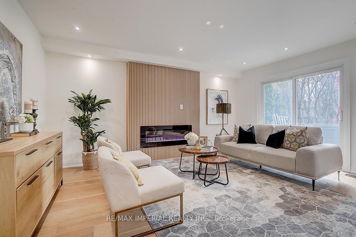 Photo 30 of 23 Hagerman Boulevard, Markham, Unionville — HOMEH