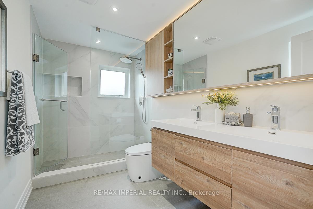 Photo 38 of 23 Hagerman Boulevard, Markham, Unionville — HOMEH