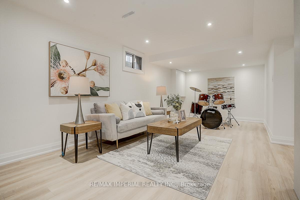 Photo 44 of 23 Hagerman Boulevard, Markham, Unionville — HOMEH