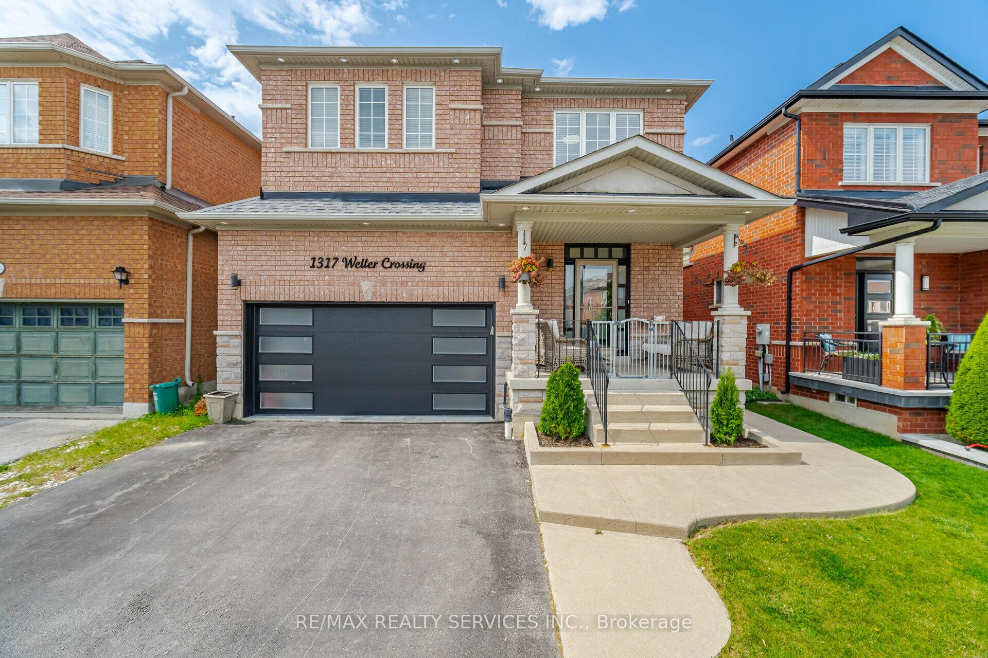 Front of 1317 Weller Cross