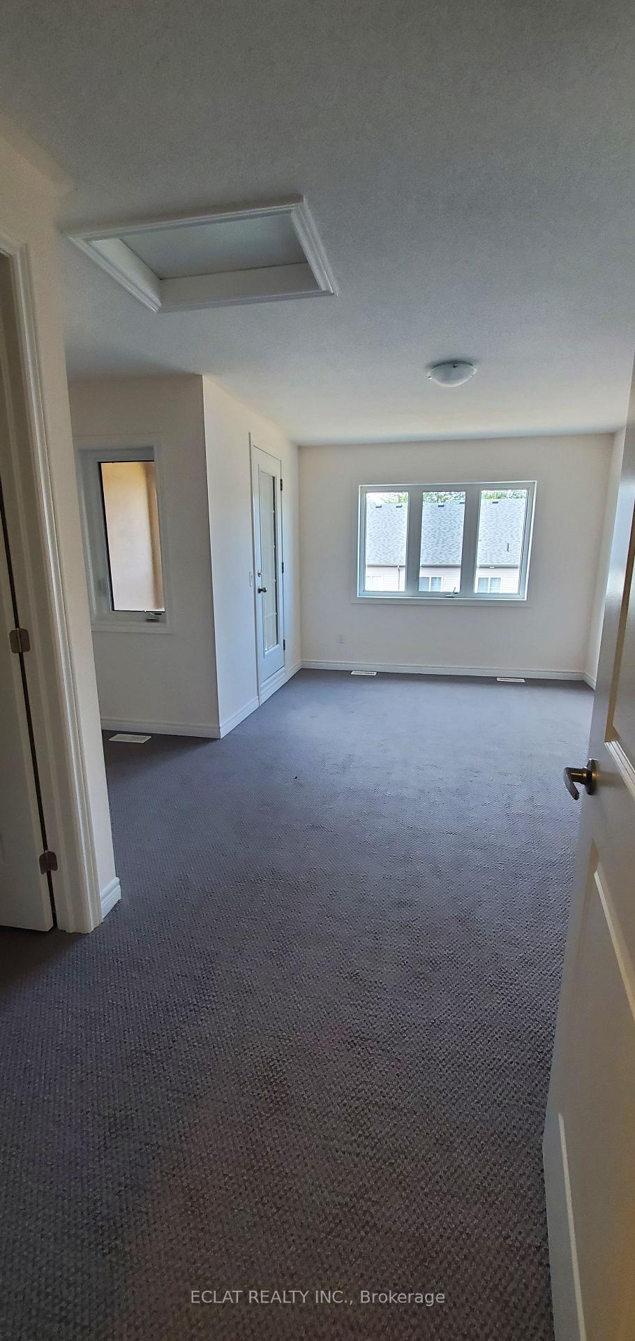 Photo 29 of 361 Raymond Road, Hamilton, Ancaster — HOMEH