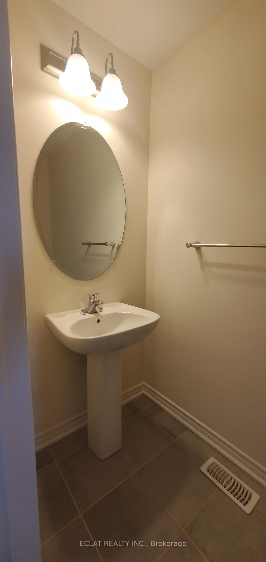 Photo 37 of 361 Raymond Road, Hamilton, Ancaster — HOMEH
