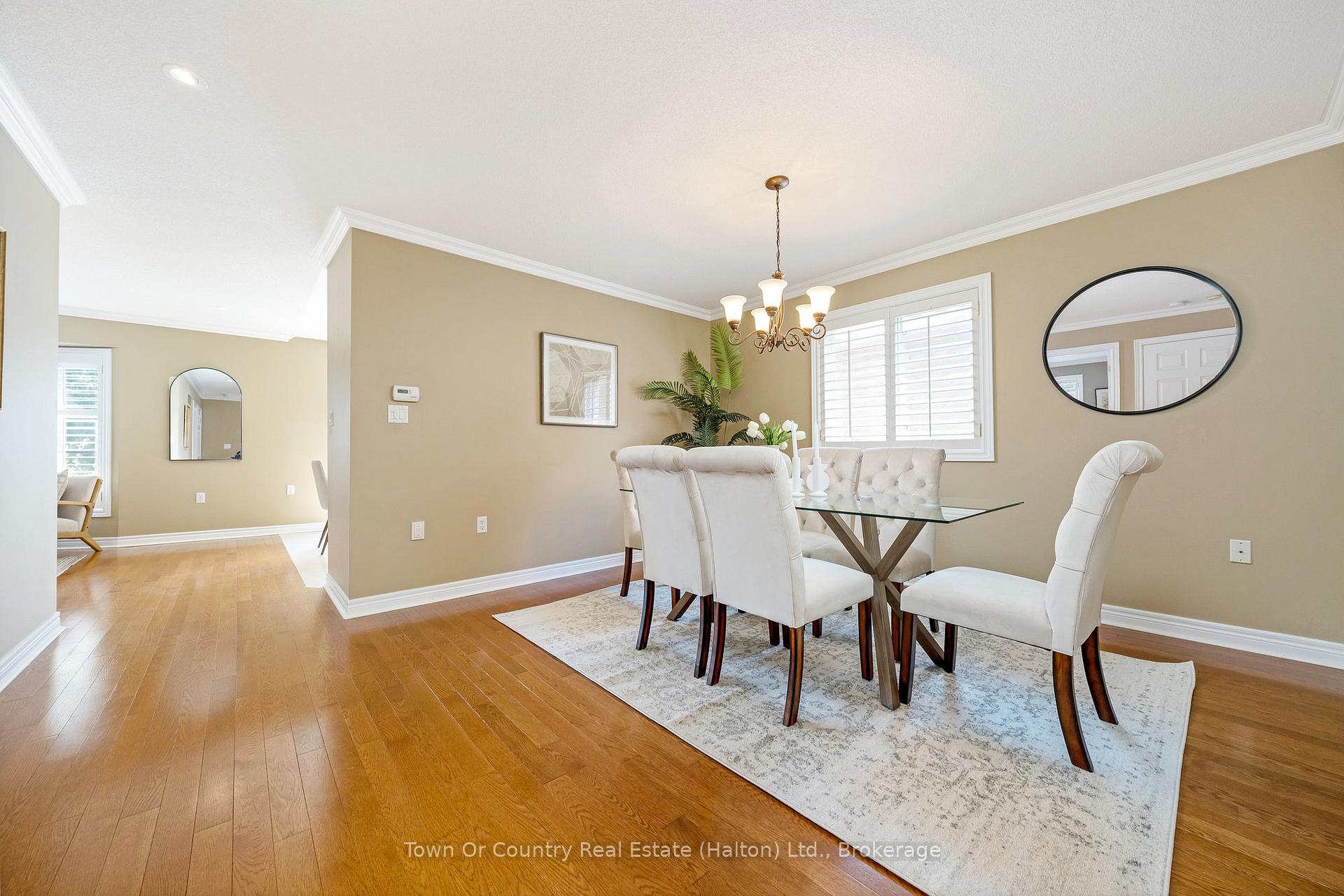 Photo 7 of 330 Centennial Forest Drive, Milton, Timberlea — HOMEH