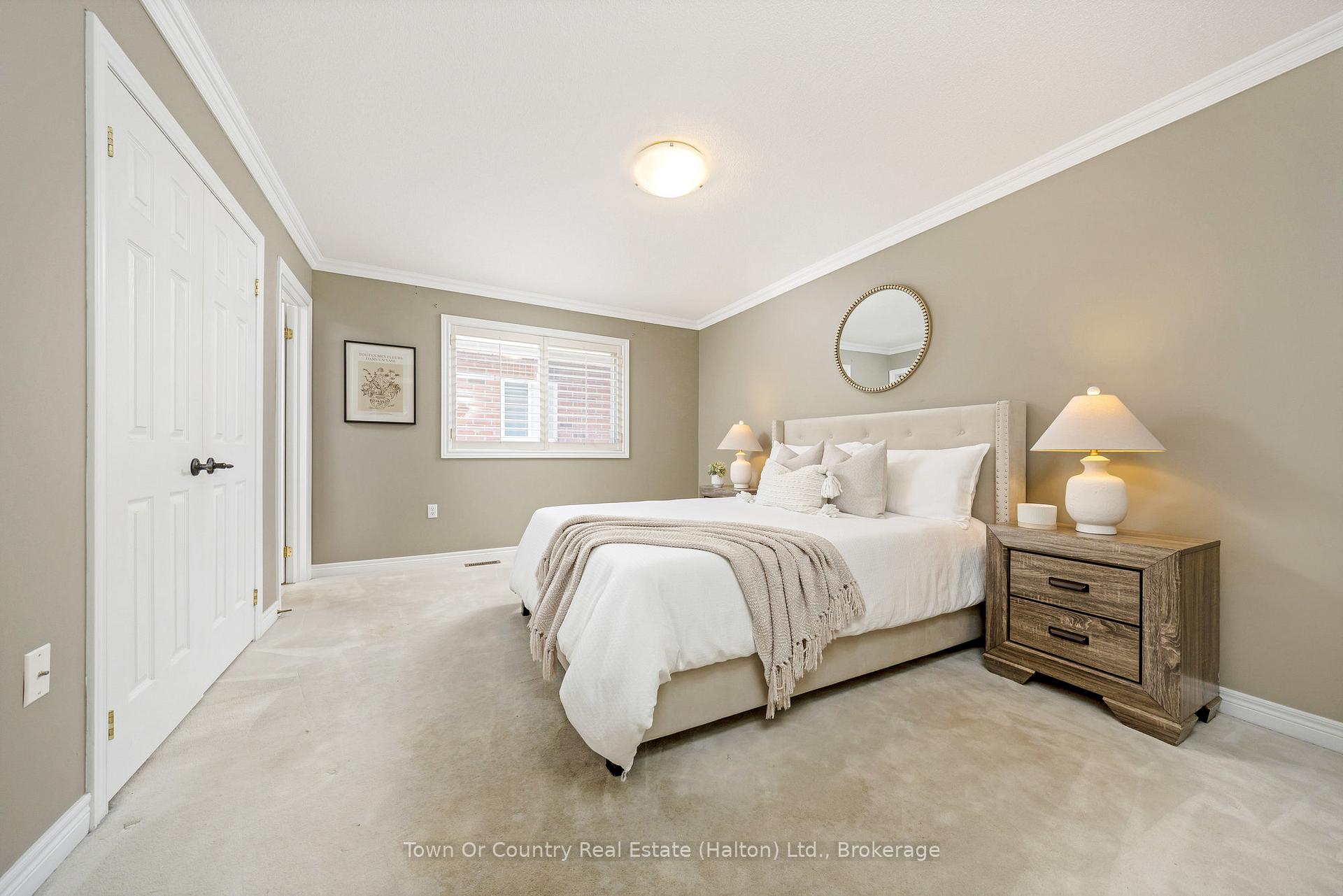 Photo 15 of 330 Centennial Forest Drive, Milton, Timberlea — HOMEH