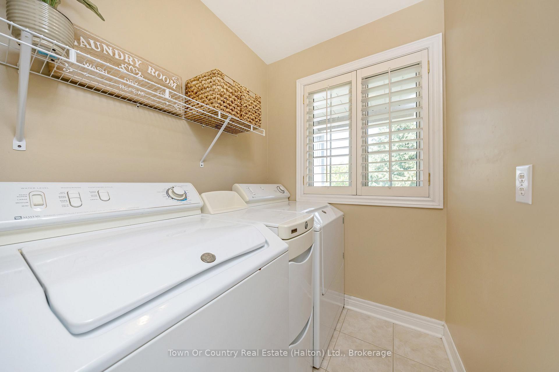 Photo 19 of 330 Centennial Forest Drive, Milton, Timberlea — HOMEH