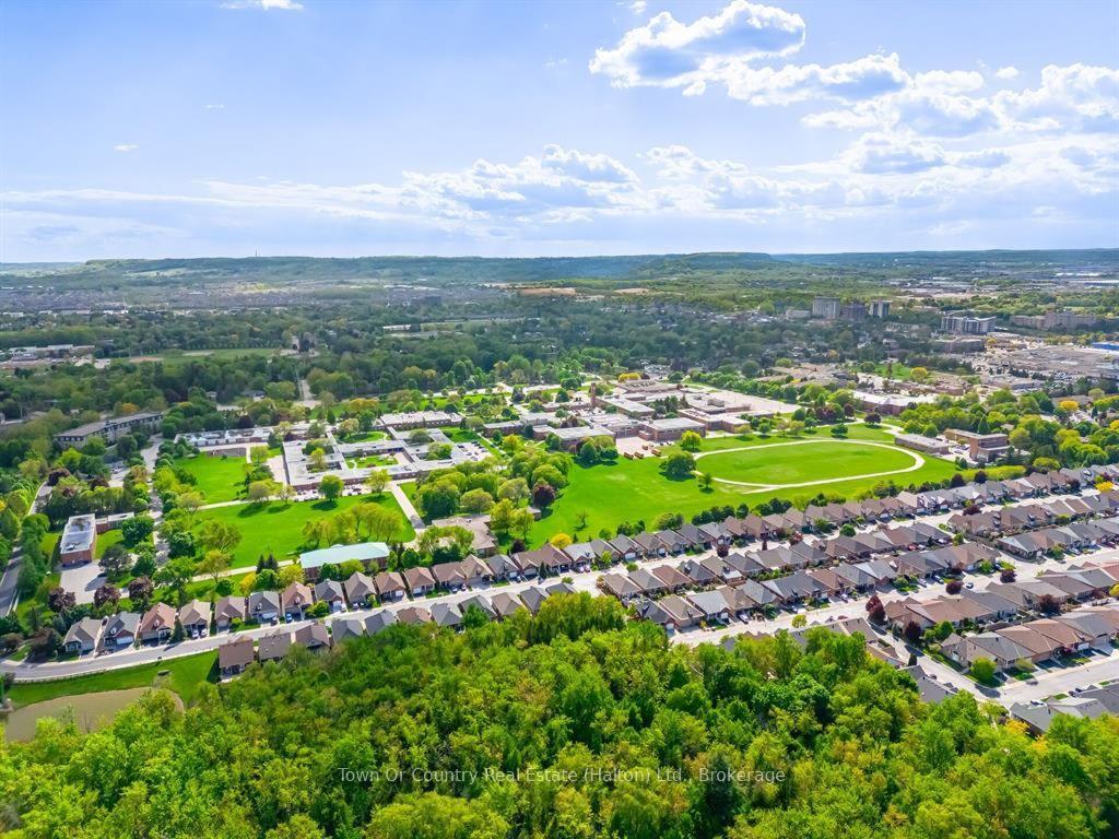 Photo 30 of 330 Centennial Forest Drive, Milton, Timberlea — HOMEH