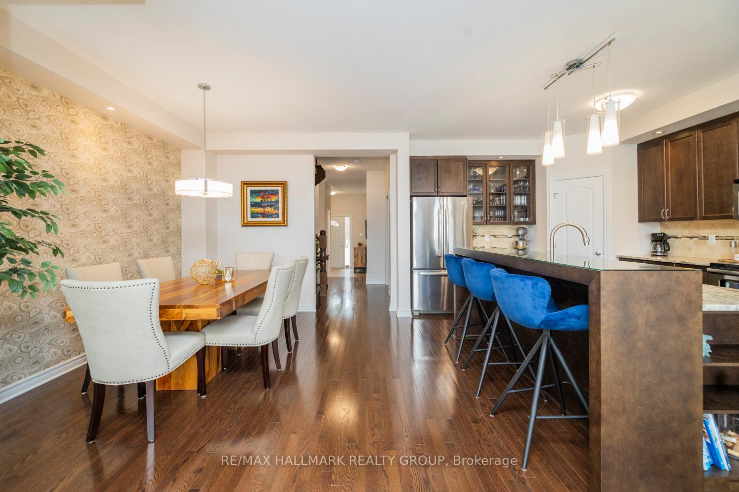 Photo 8 of 1098 Northgraves Crescent, Ottawa, Kanata - Emerald Meadows/Trailwest — HOMEH