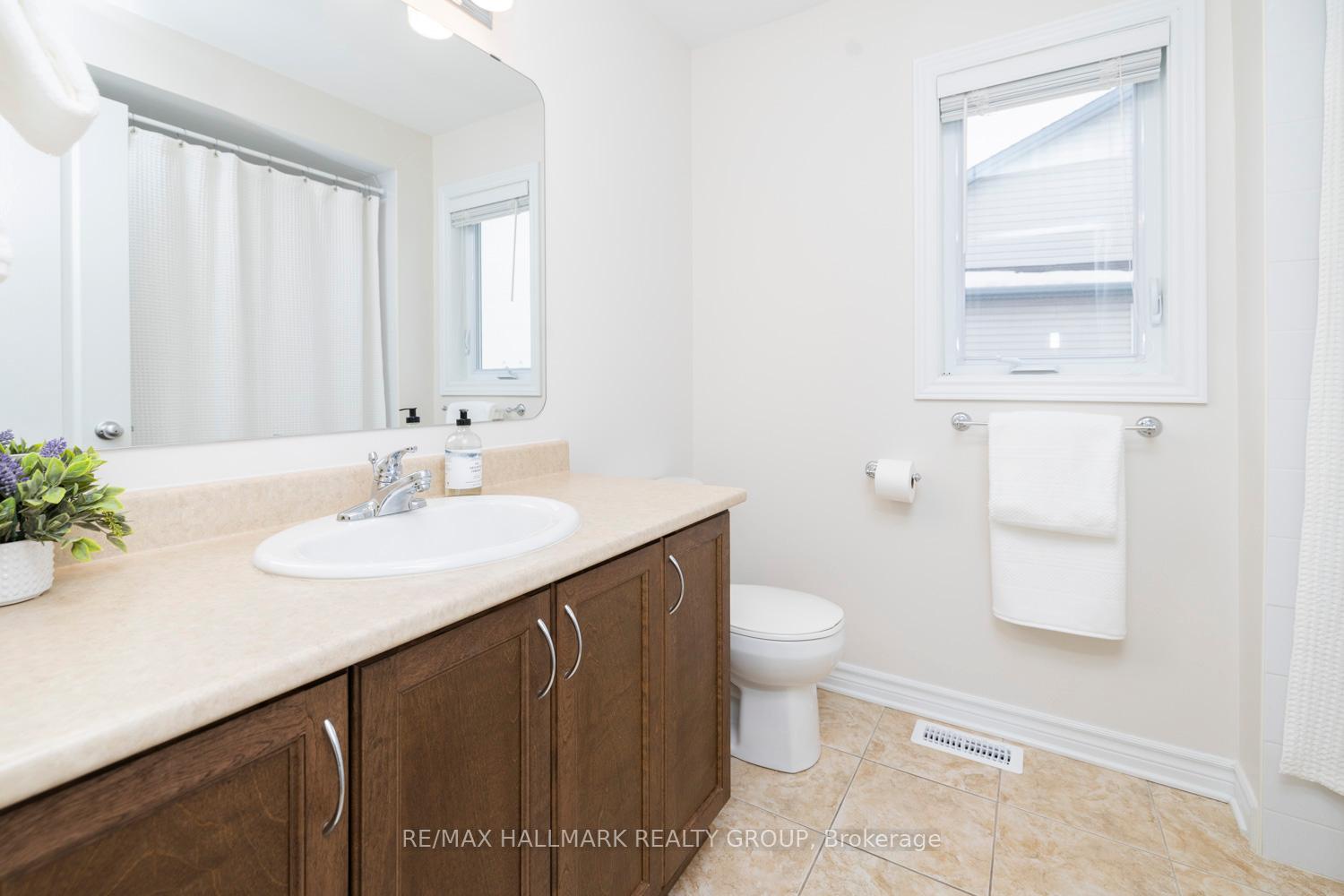 Photo 31 of 1098 Northgraves Crescent, Ottawa, Kanata - Emerald Meadows/Trailwest — HOMEH