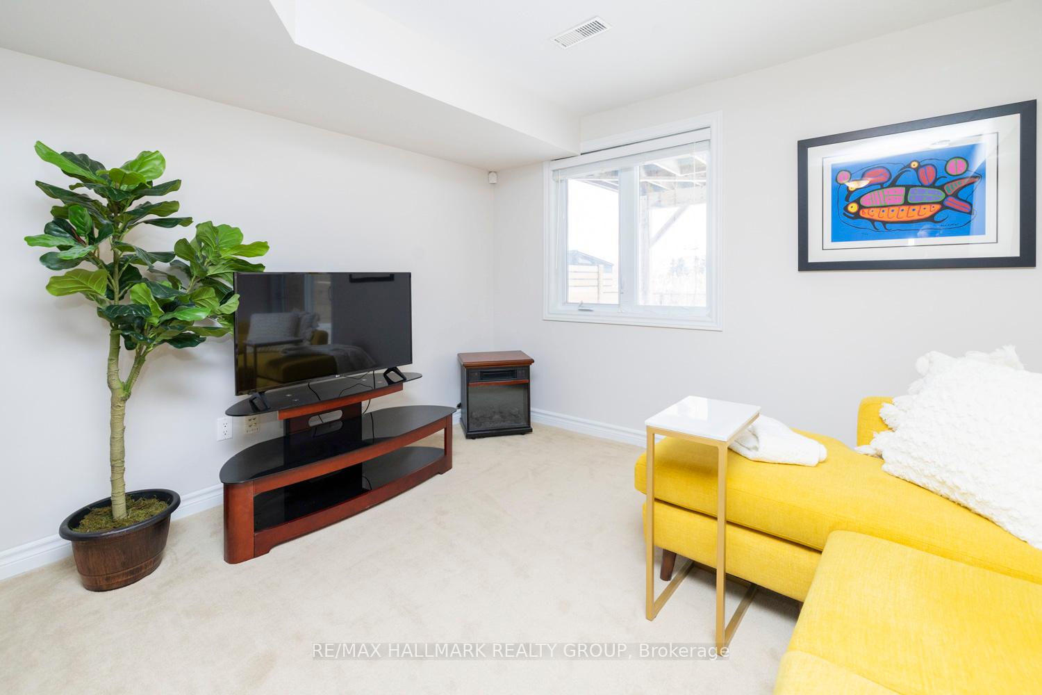 Photo 36 of 1098 Northgraves Crescent, Ottawa, Kanata - Emerald Meadows/Trailwest — HOMEH