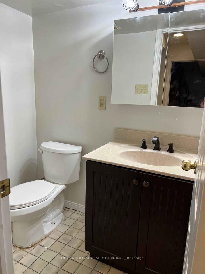 Photo 10 of Unit Basemen, 87 Braeburn Drive, Markham, Aileen-Willowbrook — HOMEH