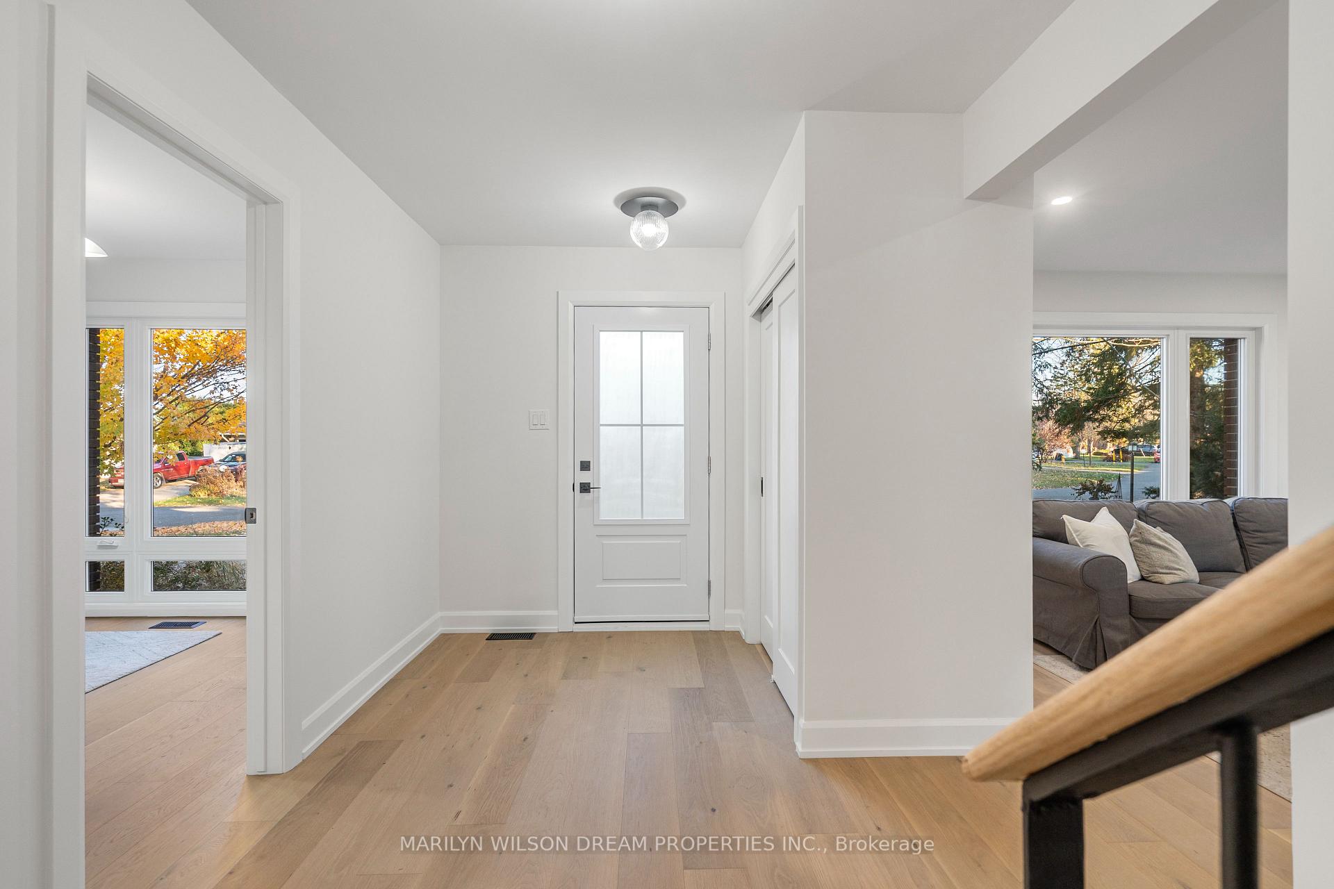 Photo 3 of 5 Rutherford Crescent, Ottawa, Kanata - Beaverbrook — HOMEH