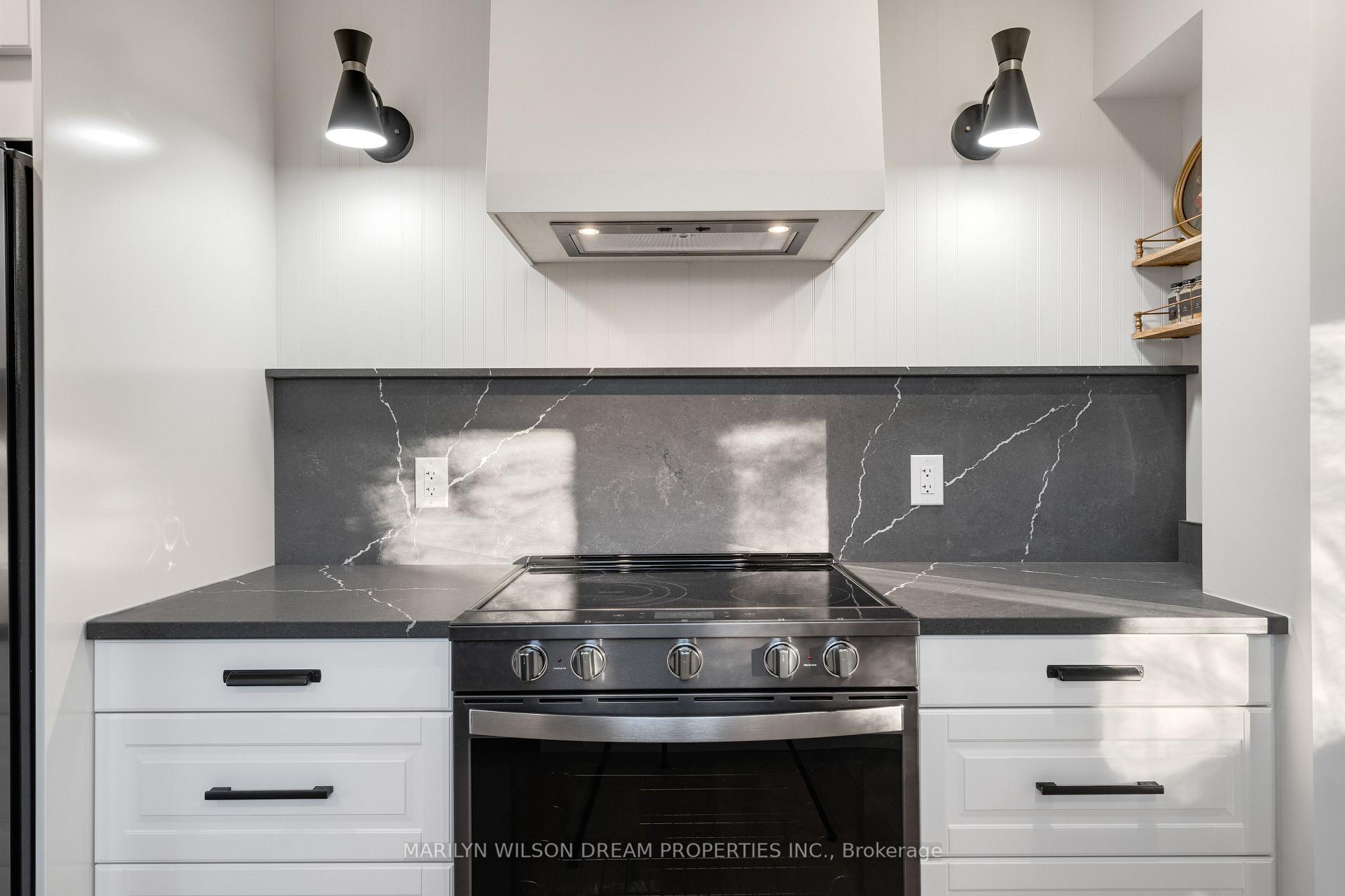 Photo 15 of 5 Rutherford Crescent, Ottawa, Kanata - Beaverbrook — HOMEH