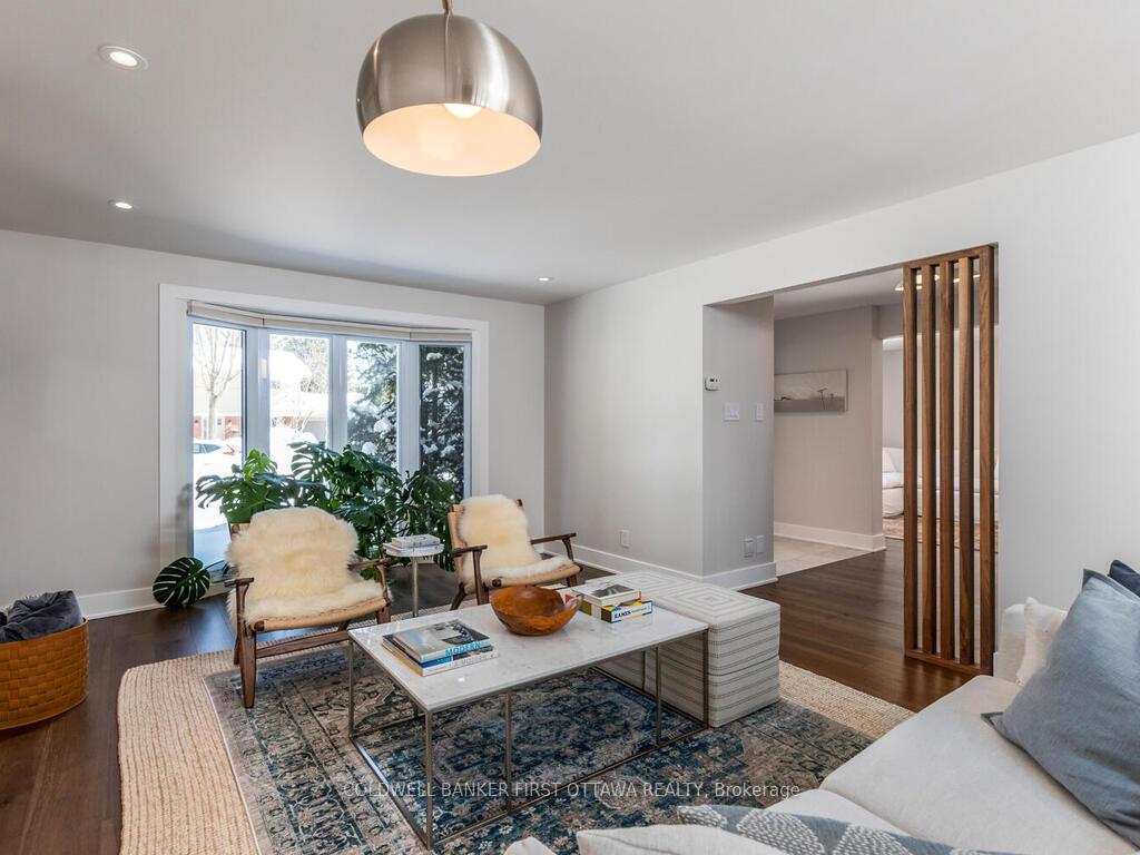 Photo 6 of 19 Pellan Crescent, Ottawa, Kanata - Beaverbrook — HOMEH