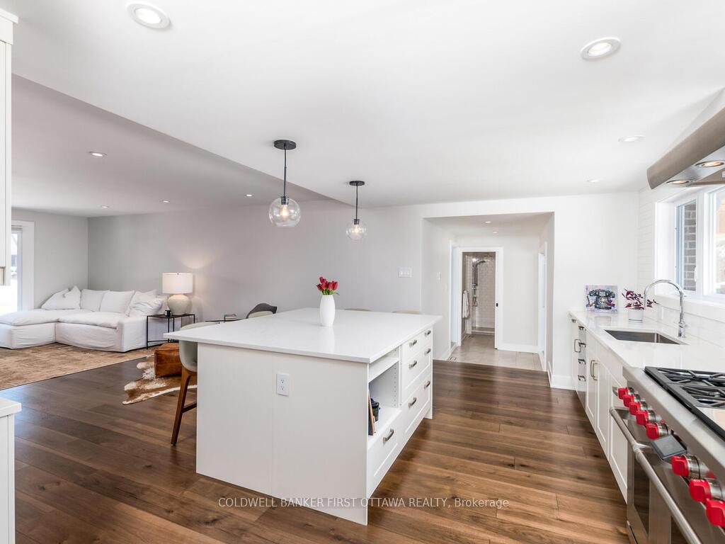 Photo 15 of 19 Pellan Crescent, Ottawa, Kanata - Beaverbrook — HOMEH