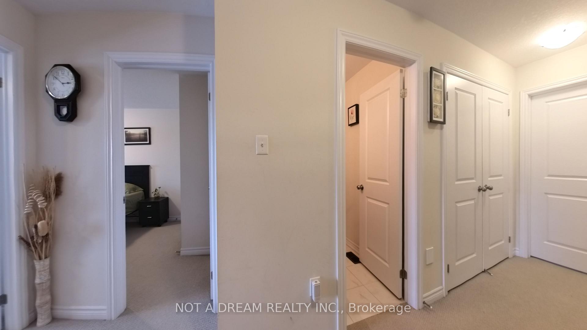 Photo 17 of 4 Hugill Way, Hamilton, Waterdown — HOMEH