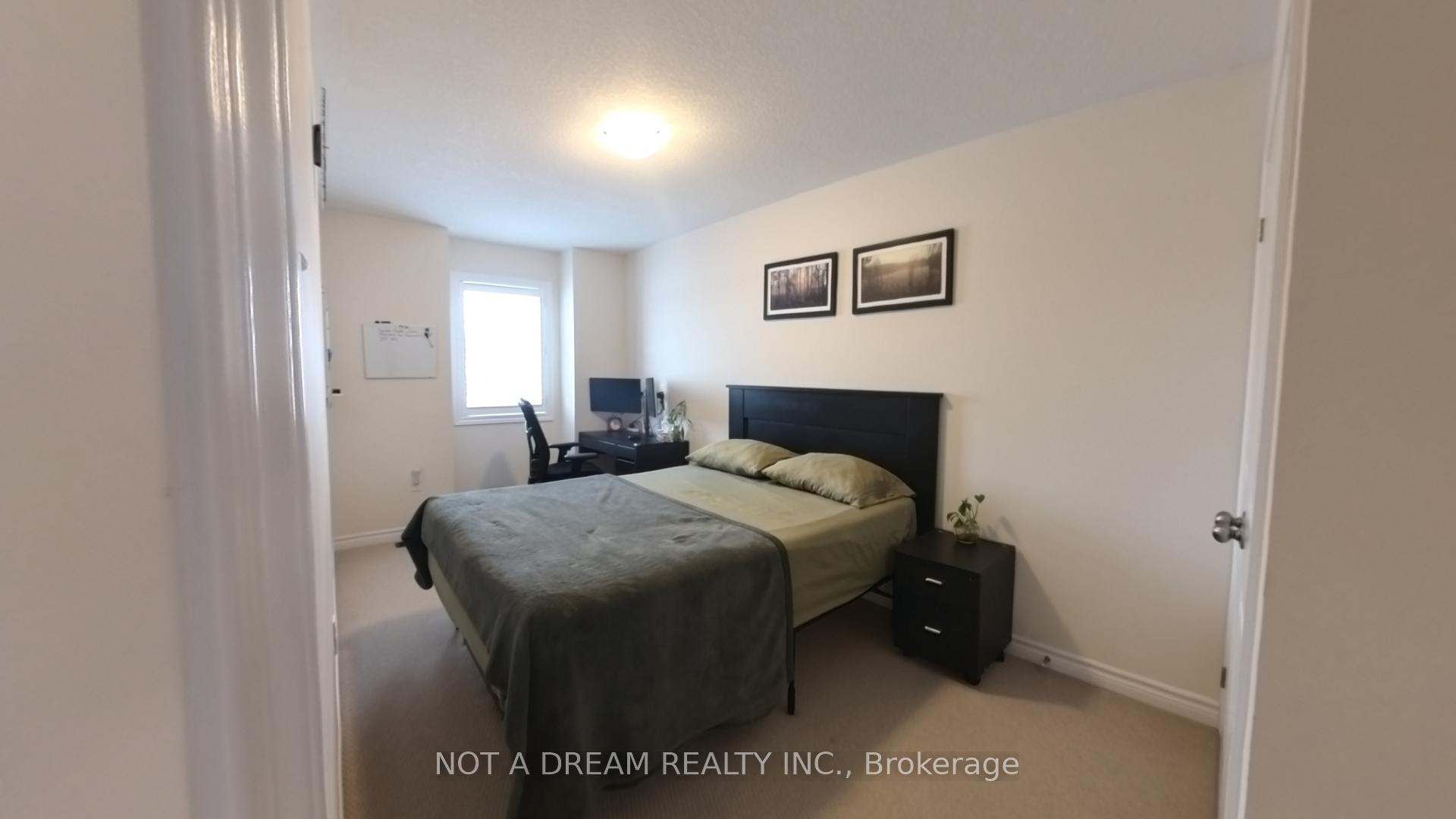 Photo 21 of 4 Hugill Way, Hamilton, Waterdown — HOMEH