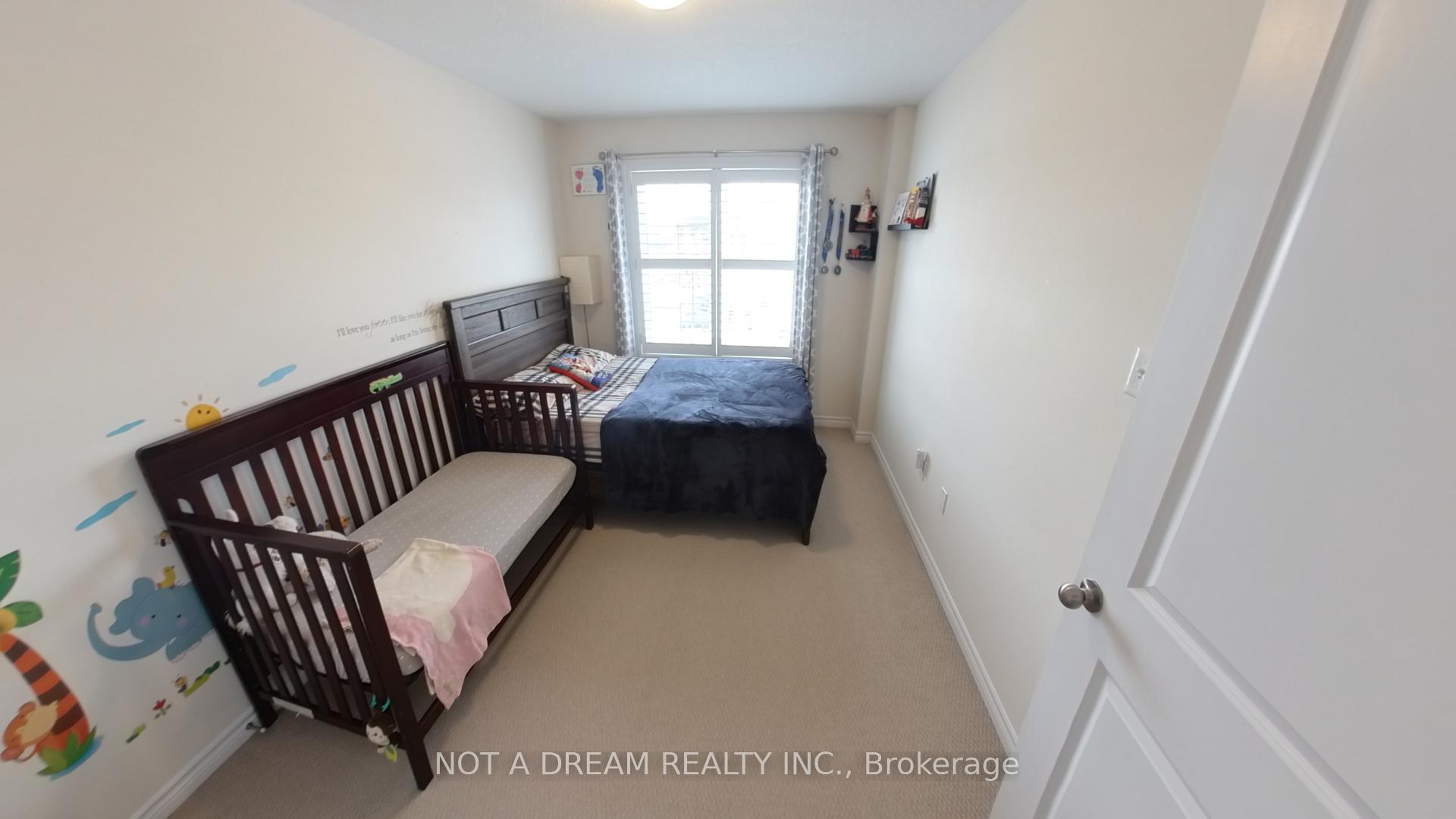 Photo 22 of 4 Hugill Way, Hamilton, Waterdown — HOMEH