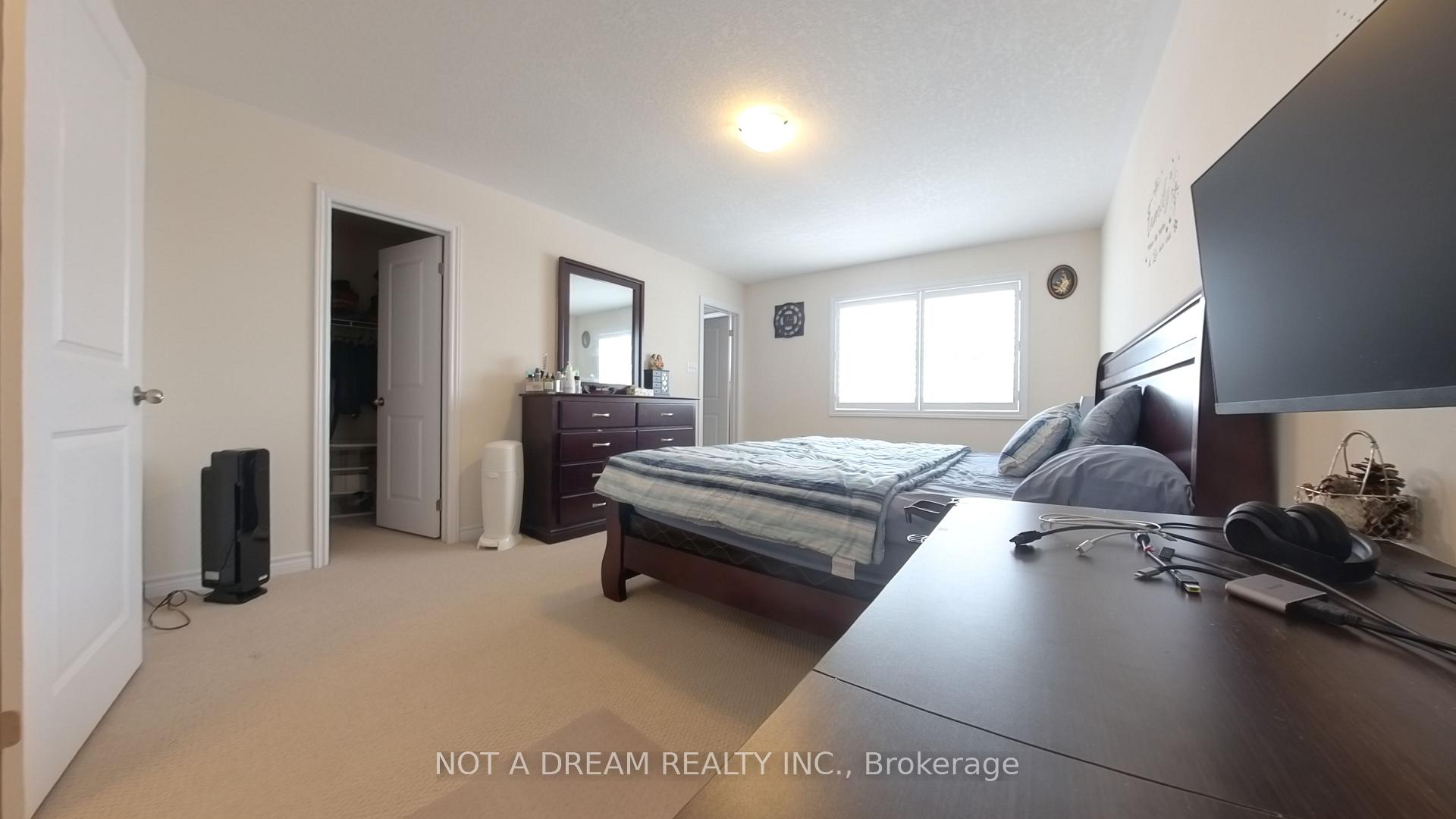 Photo 23 of 4 Hugill Way, Hamilton, Waterdown — HOMEH