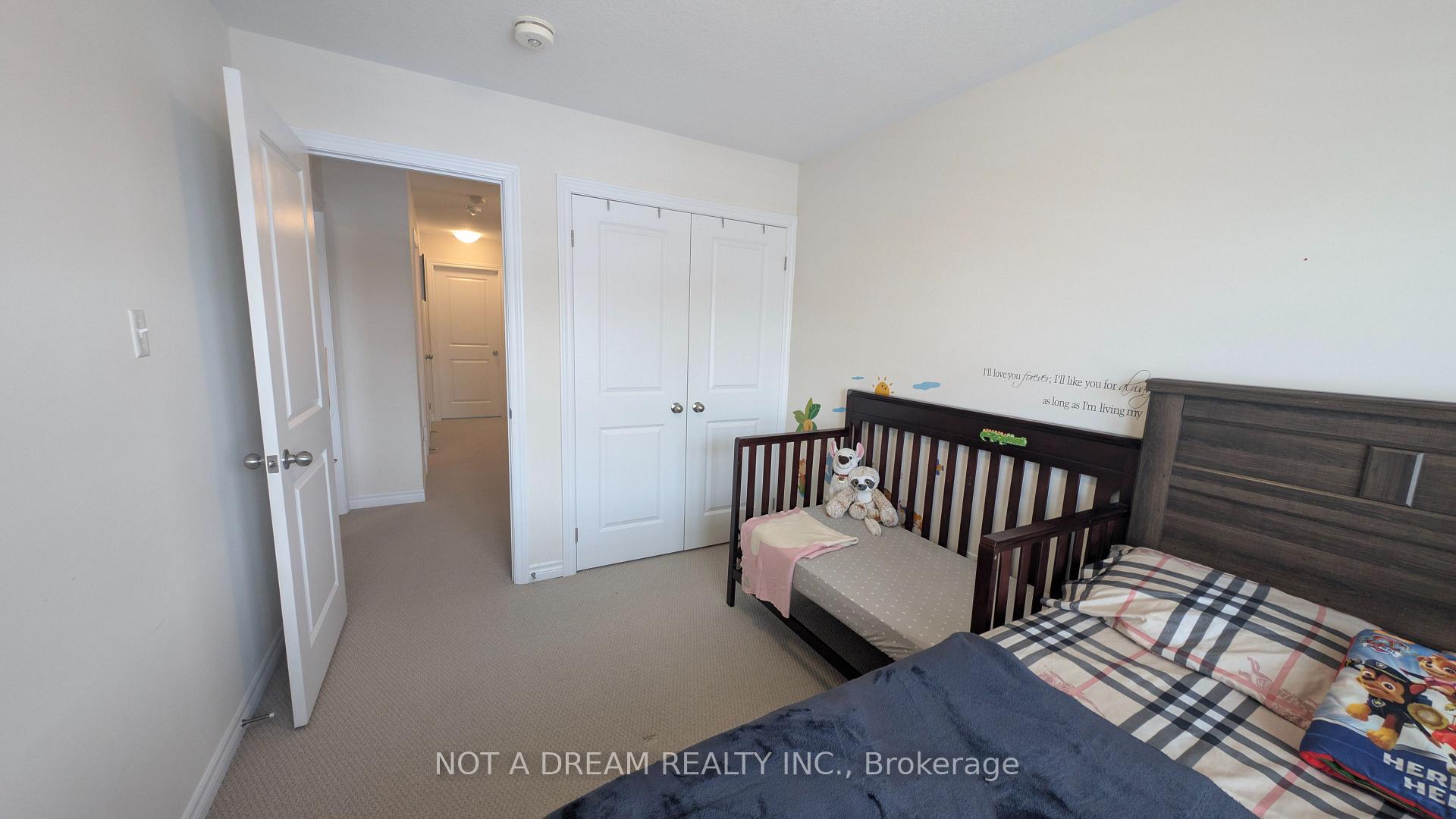 Photo 30 of 4 Hugill Way, Hamilton, Waterdown — HOMEH