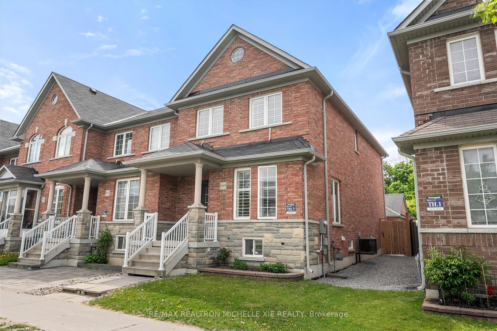 Photo 2 of 1049 Bur Oak Avenue, Markham, Wismer — HOMEH
