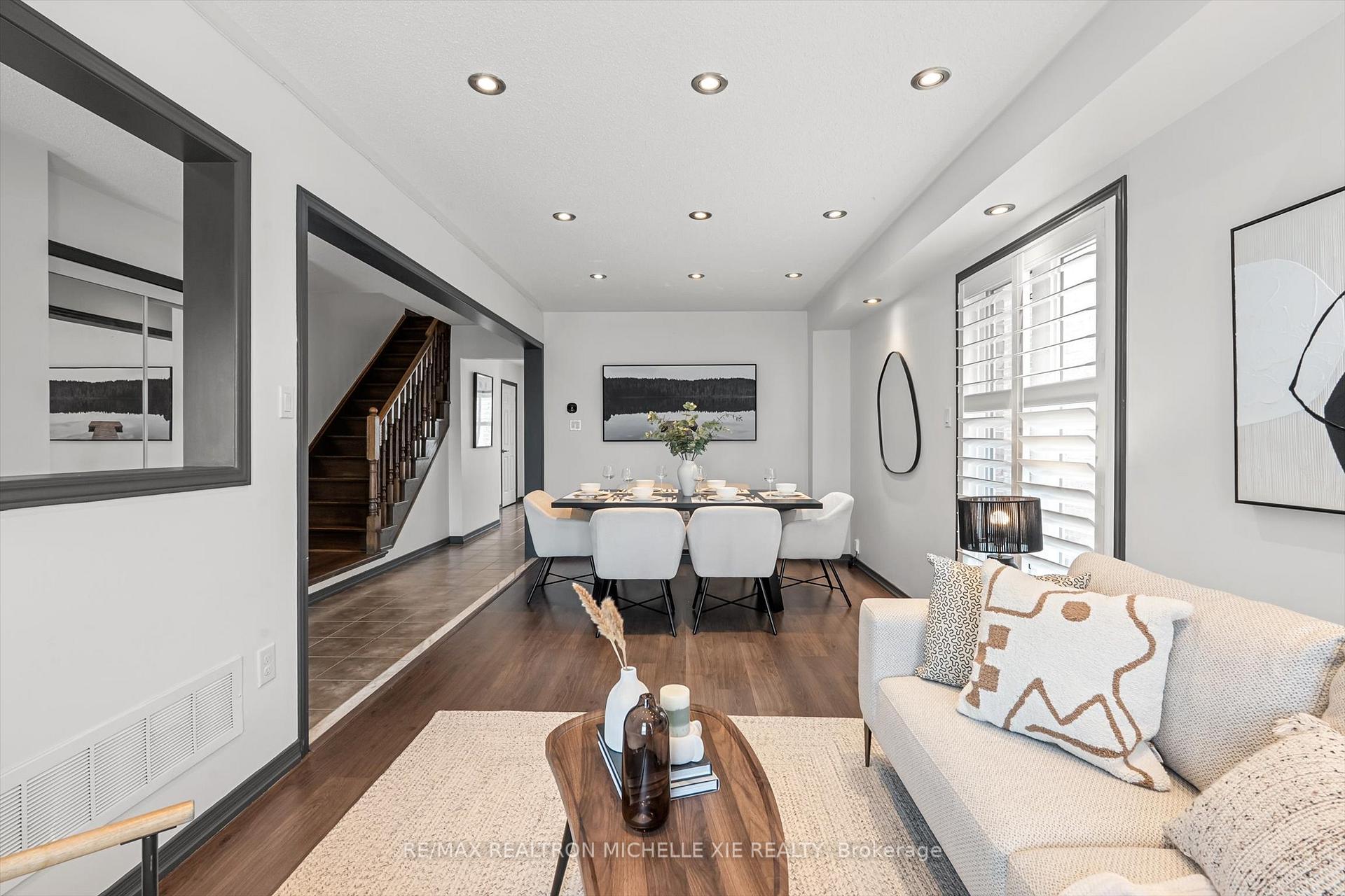 Photo 5 of 1049 Bur Oak Avenue, Markham, Wismer — HOMEH