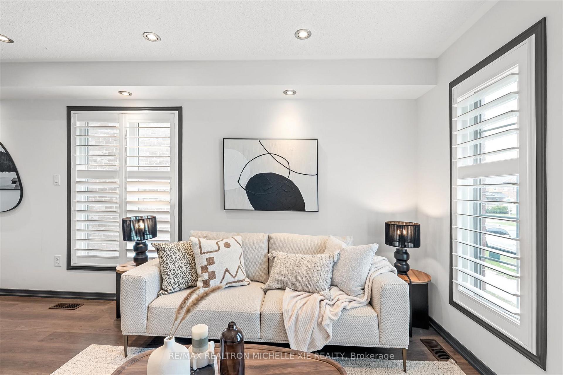 Photo 15 of 1049 Bur Oak Avenue, Markham, Wismer — HOMEH