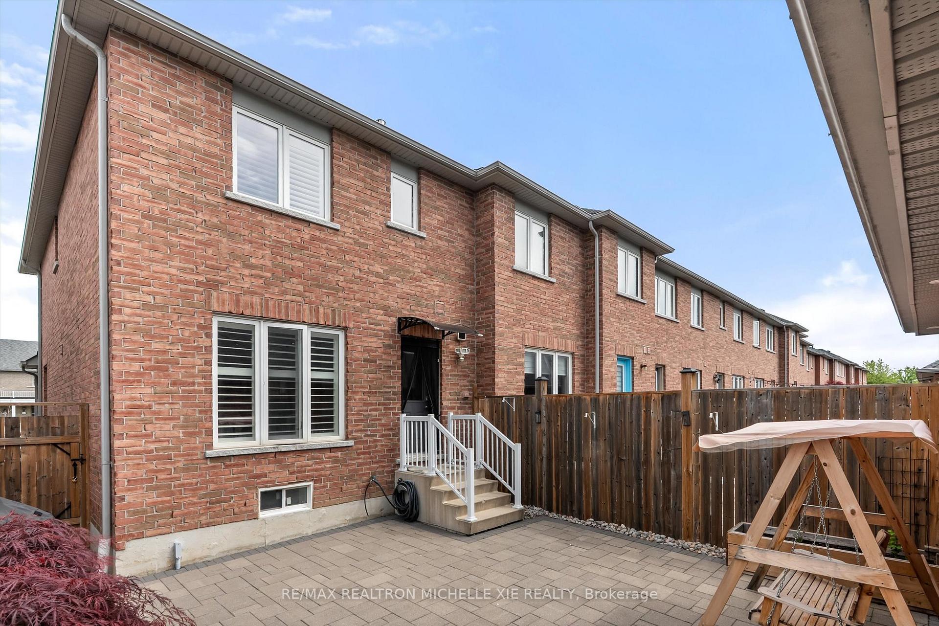 Photo 37 of 1049 Bur Oak Avenue, Markham, Wismer — HOMEH