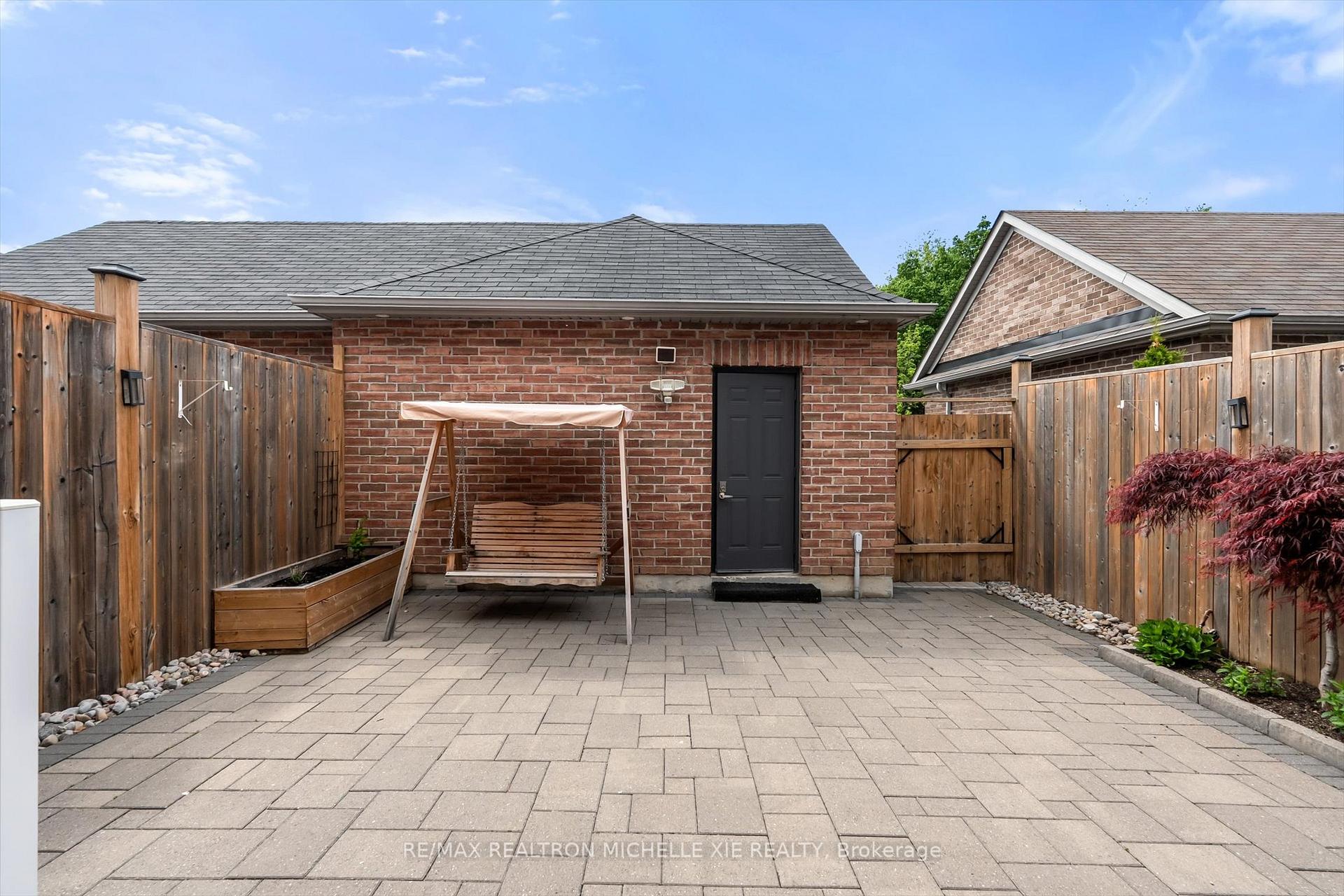 Photo 38 of 1049 Bur Oak Avenue, Markham, Wismer — HOMEH