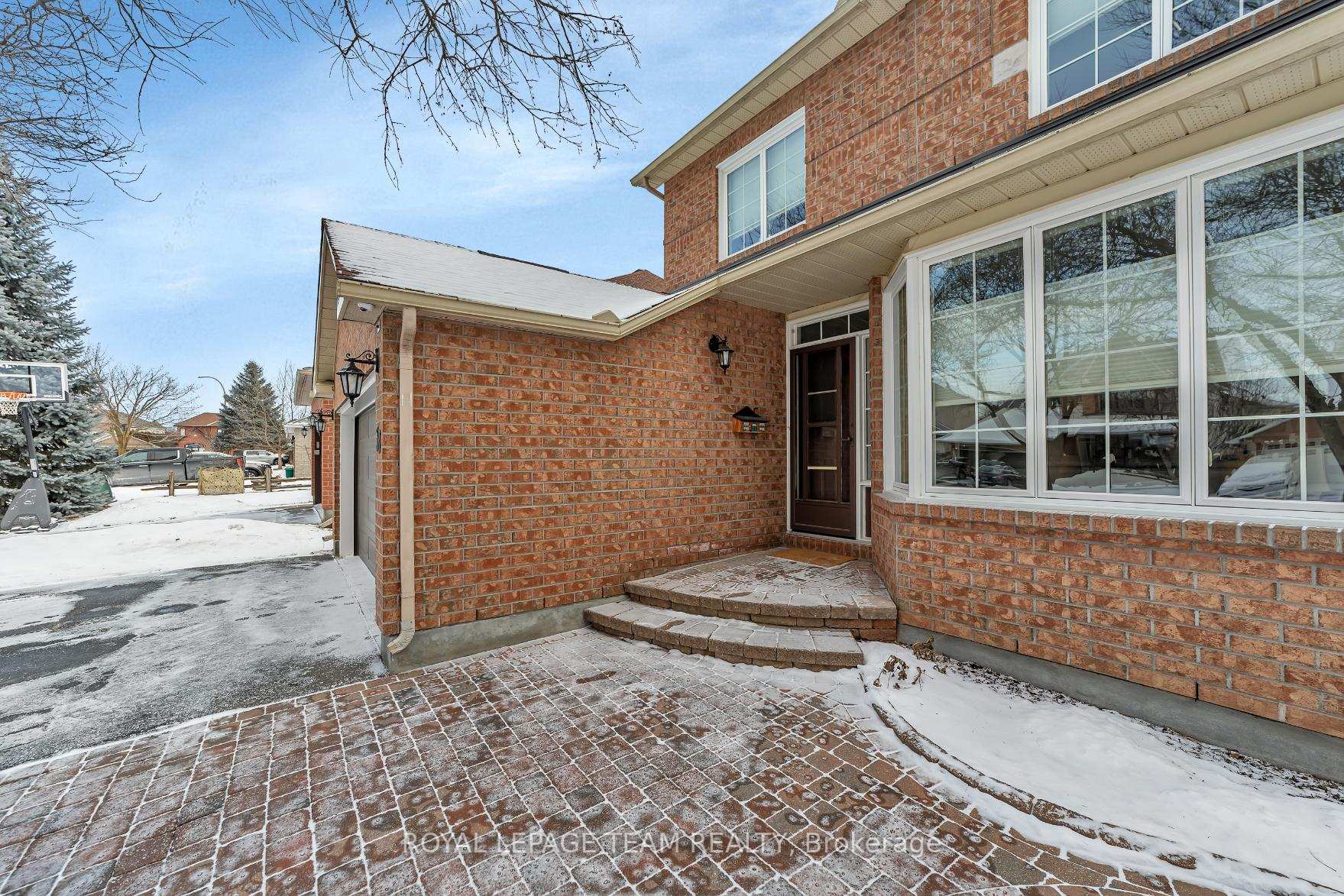 Photo 2 of 38 Birchfield Avenue, Ottawa, Kanata - Emerald Meadows/Trailwest — HOMEH