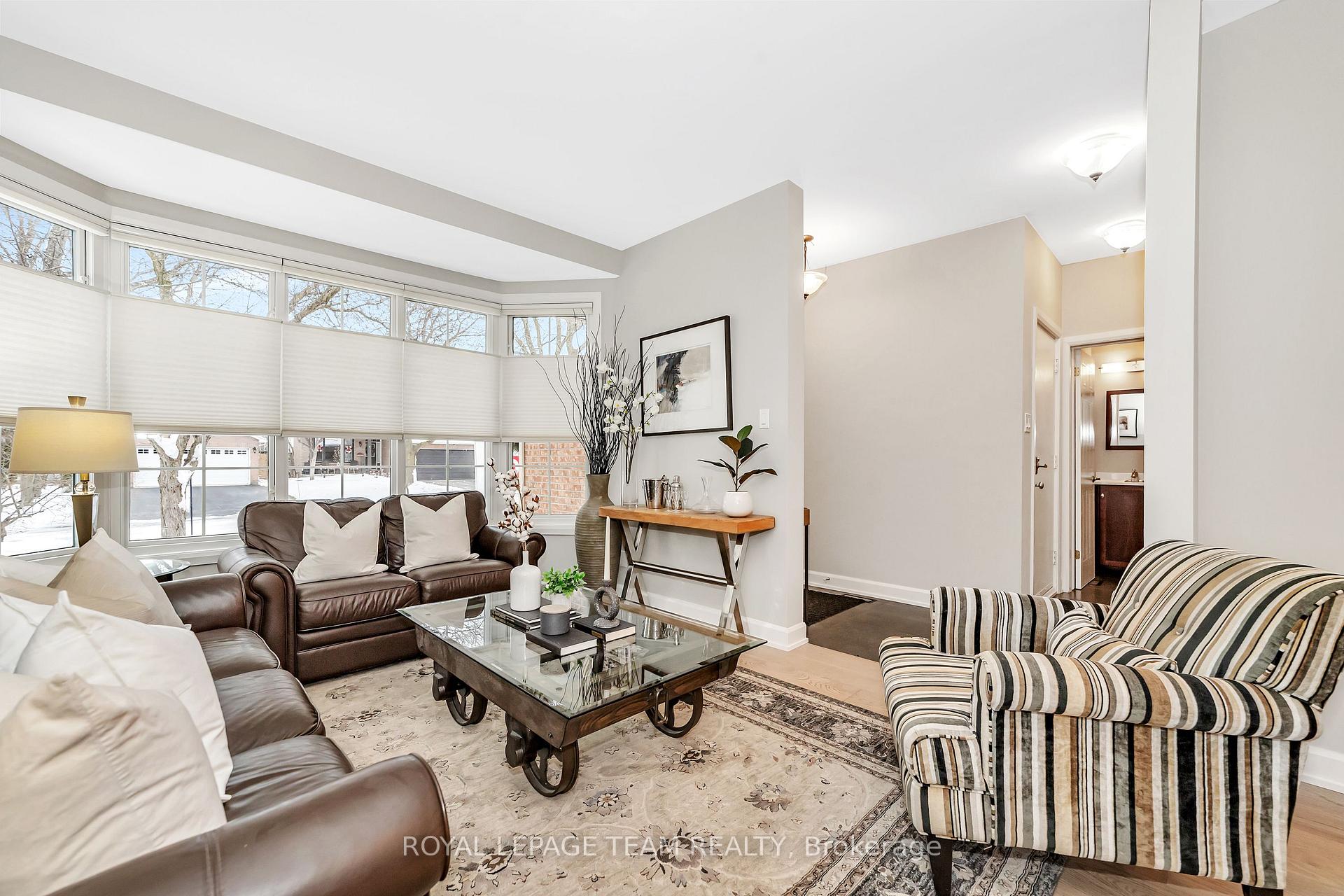 Photo 4 of 38 Birchfield Avenue, Ottawa, Kanata - Emerald Meadows/Trailwest — HOMEH