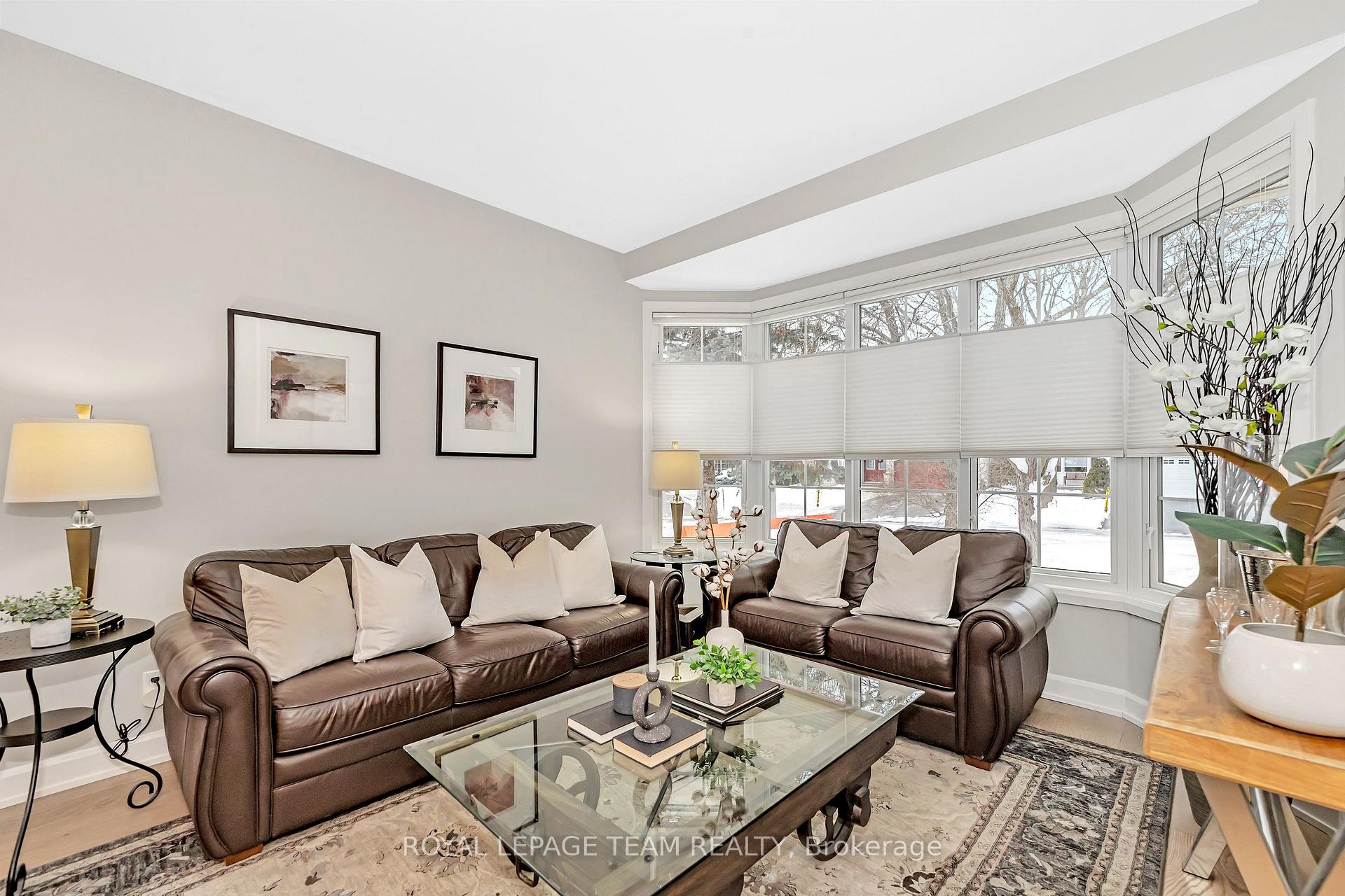 Photo 5 of 38 Birchfield Avenue, Ottawa, Kanata - Emerald Meadows/Trailwest — HOMEH