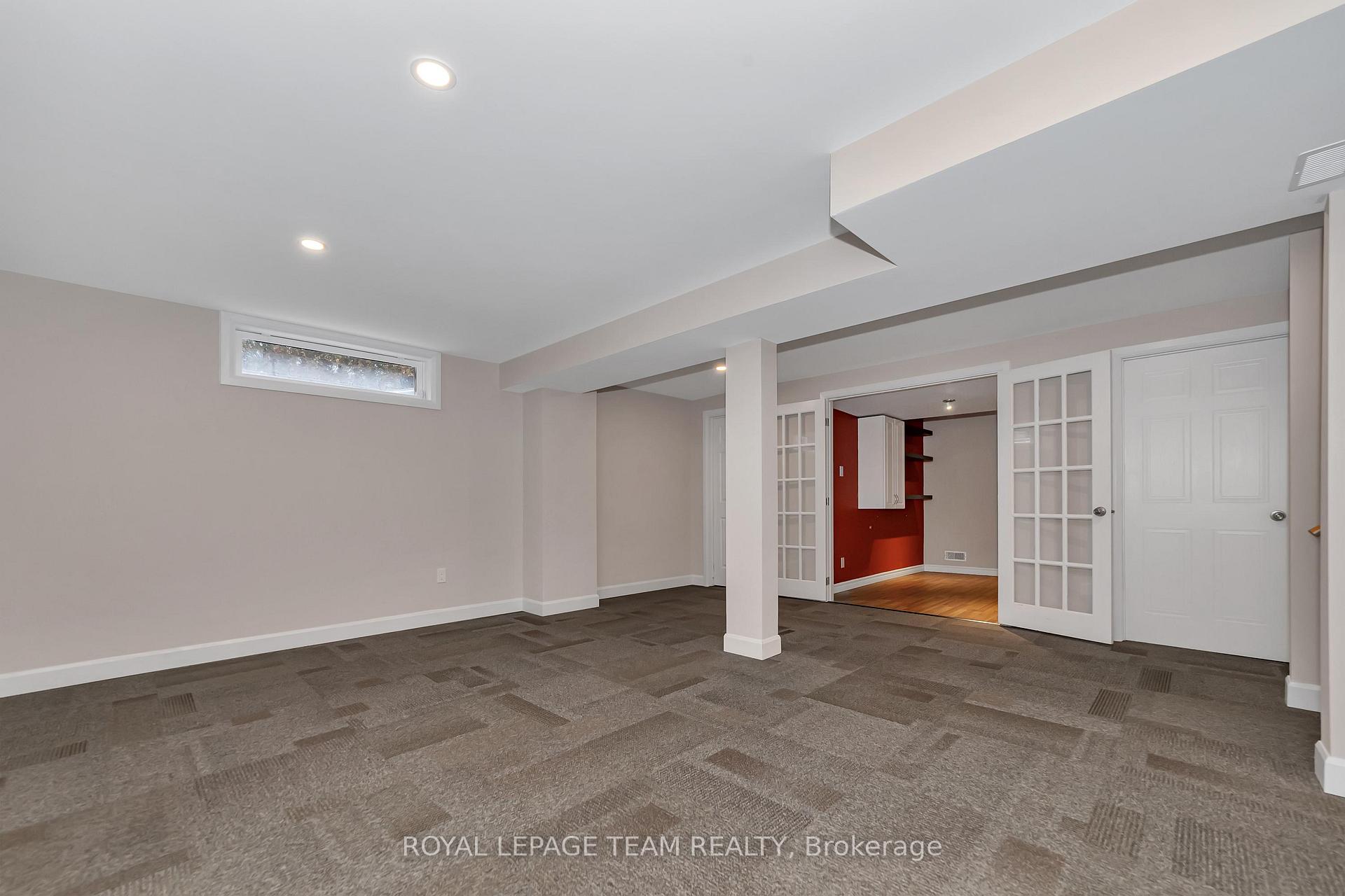 Photo 28 of 38 Birchfield Avenue, Ottawa, Kanata - Emerald Meadows/Trailwest — HOMEH