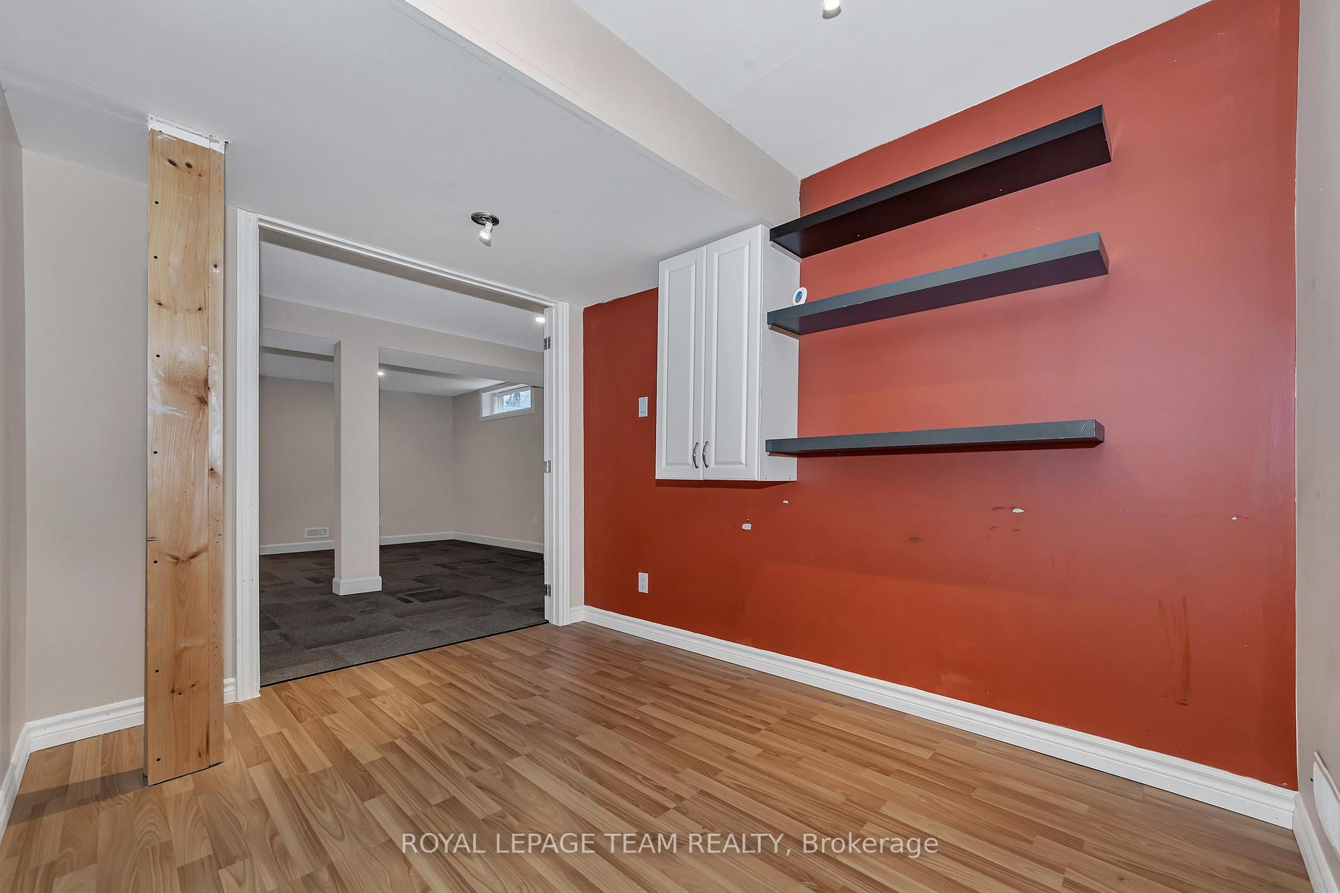 Photo 31 of 38 Birchfield Avenue, Ottawa, Kanata - Emerald Meadows/Trailwest — HOMEH