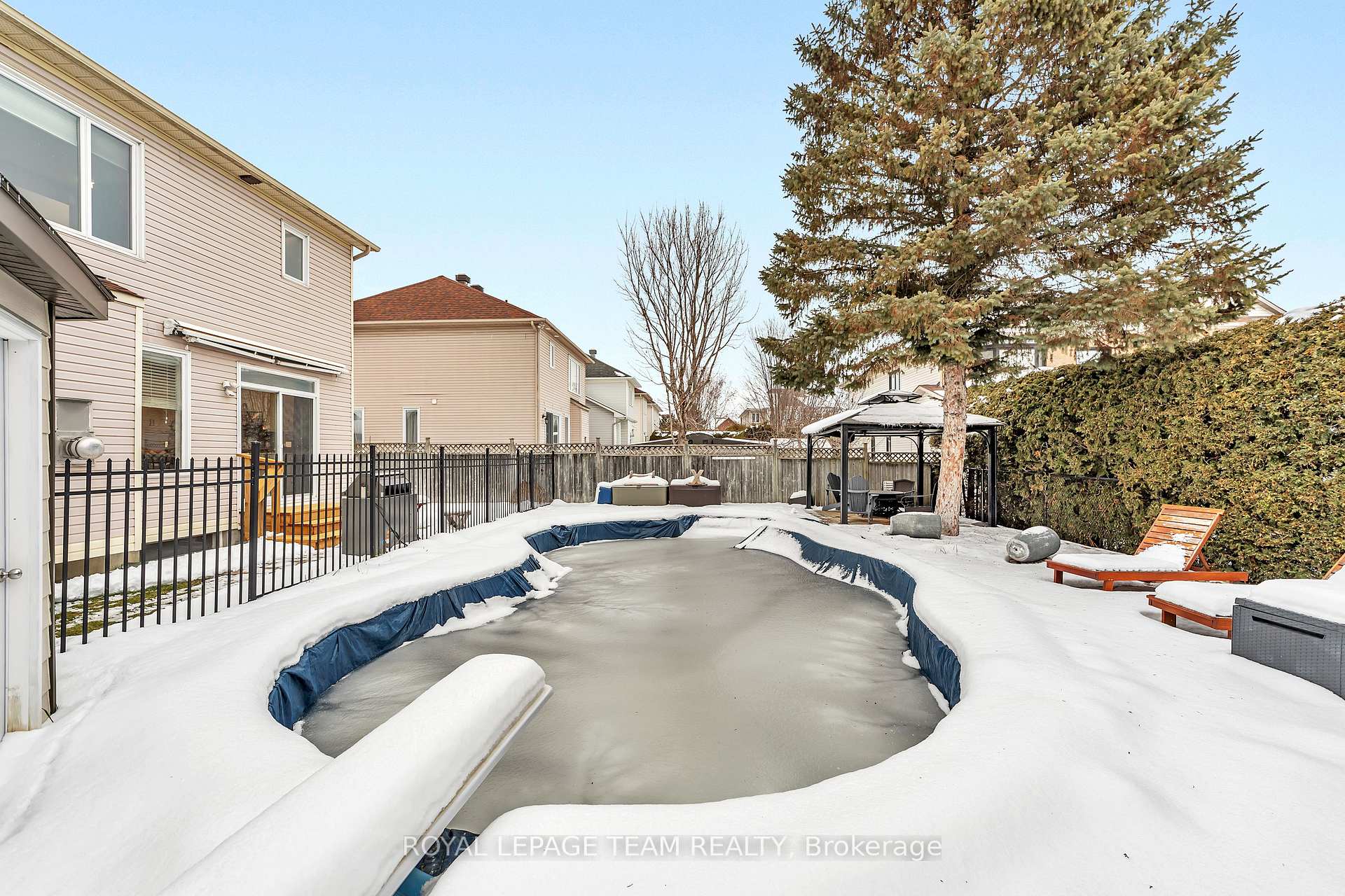 Photo 34 of 38 Birchfield Avenue, Ottawa, Kanata - Emerald Meadows/Trailwest — HOMEH