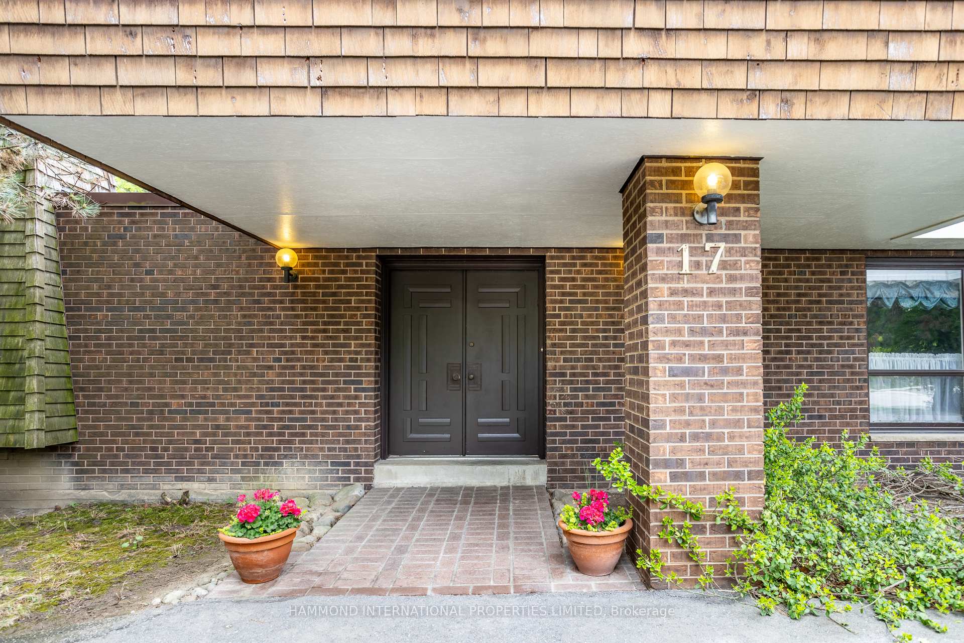 Photo 4 of 17 Fairway Heights Crescent, Markham, Bayview Fairway-Bayview Country Club Estates — HOMEH