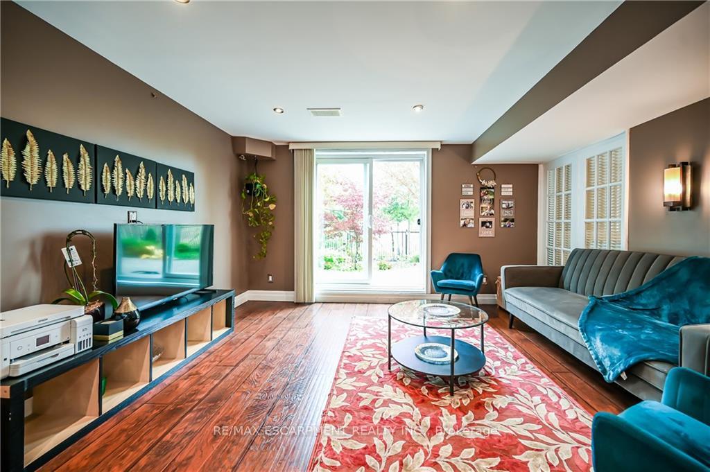 Photo 7 of Unit Lower, 129 Thames Way, Hamilton, Mount Hope — HOMEH
