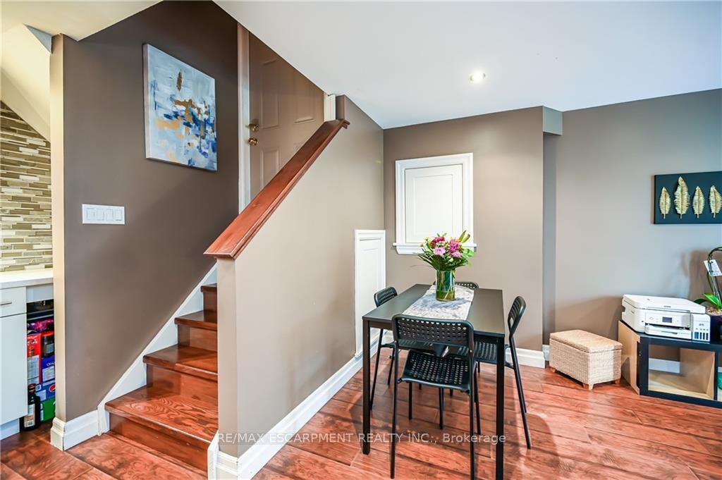 Photo 10 of Unit Lower, 129 Thames Way, Hamilton, Mount Hope — HOMEH